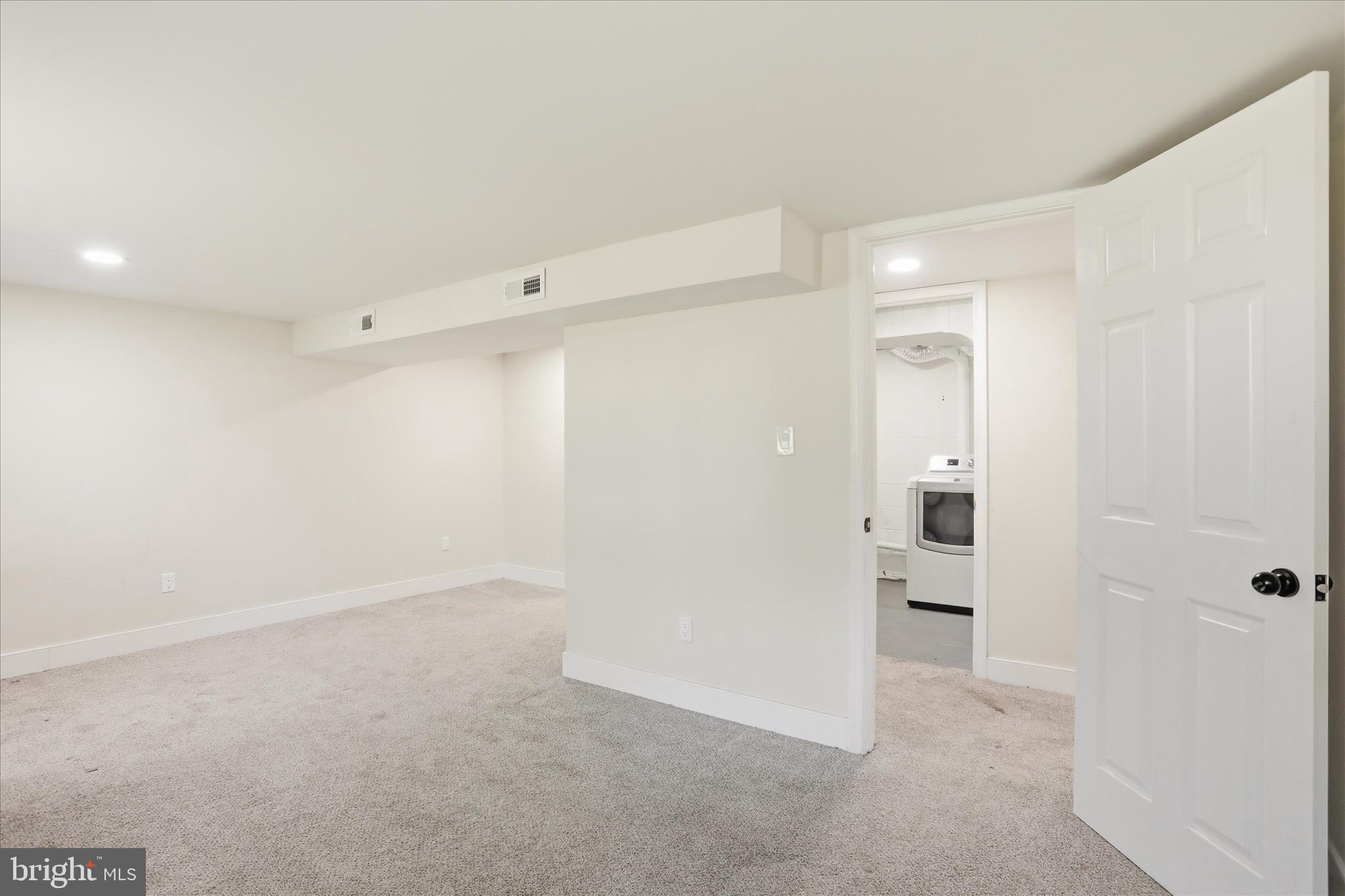 FOX GLEN - Residential