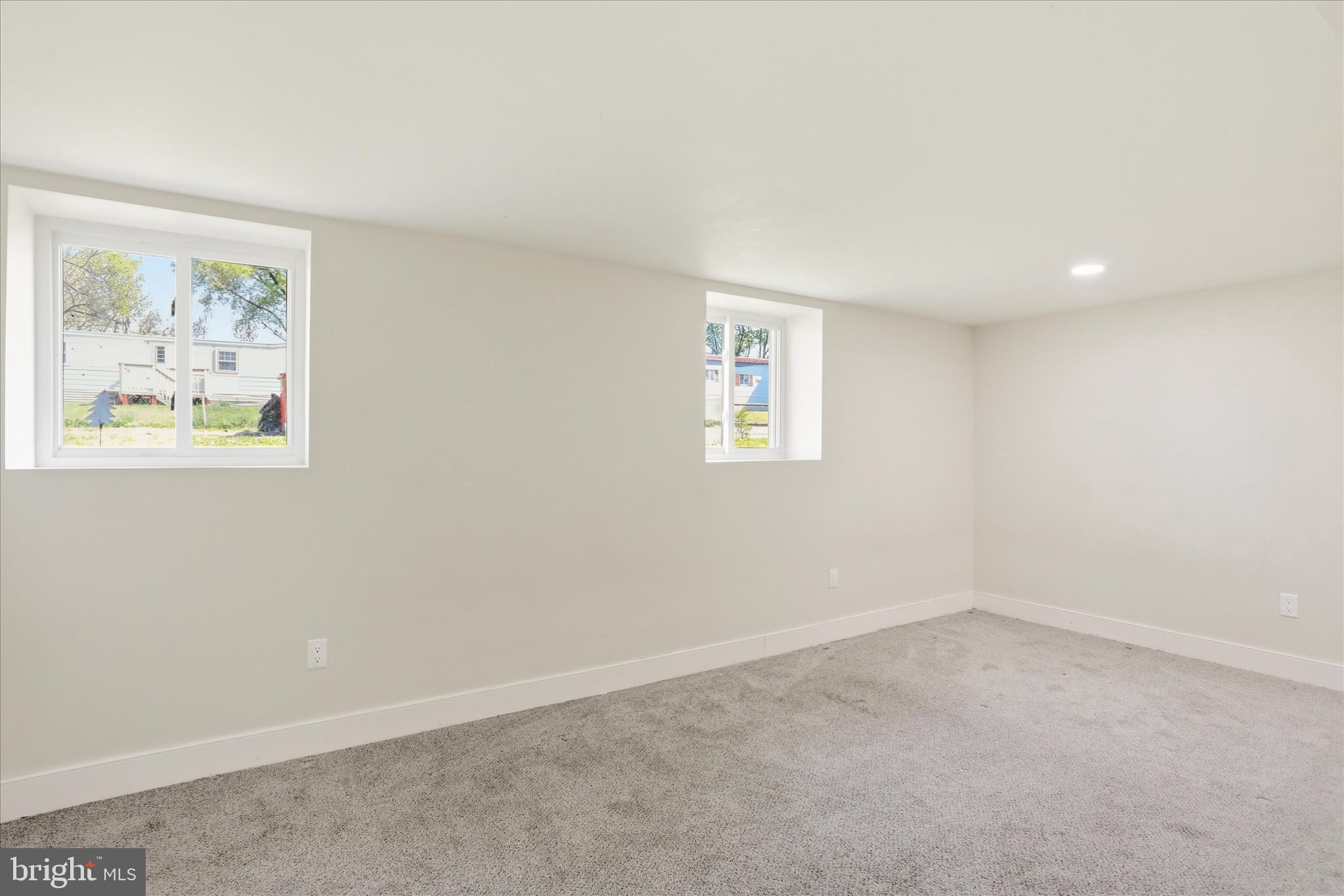 FOX GLEN - Residential