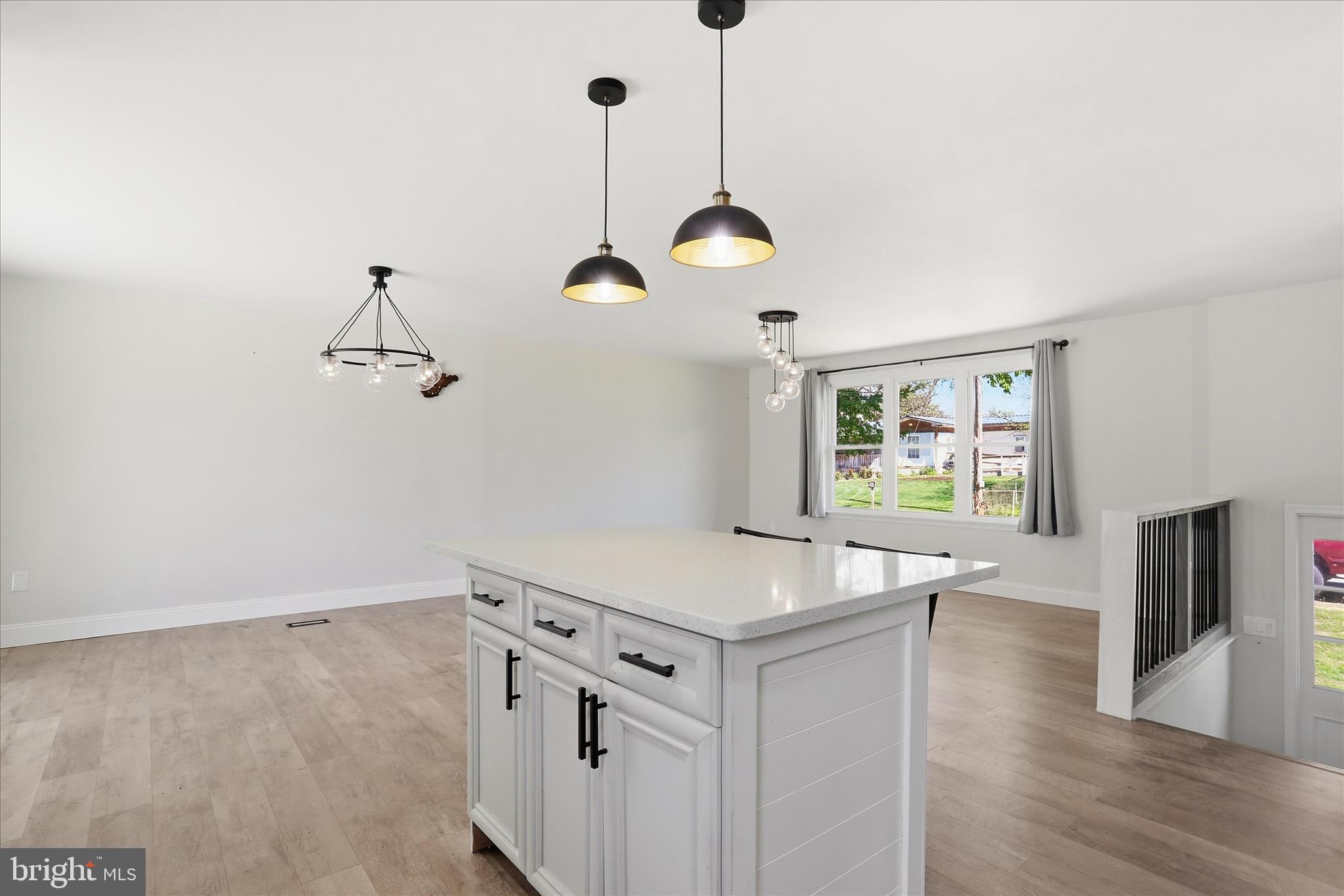 FOX GLEN - Residential