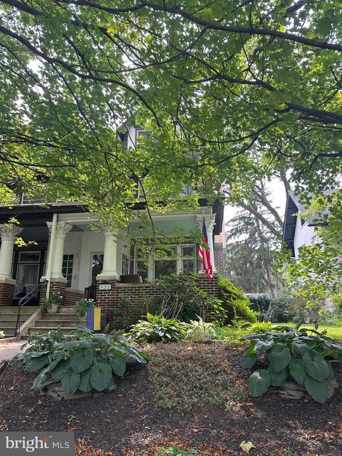 Photo of 922 Buchanan Avenue, LANCASTER, PA 17603 (MLS # PALA2076056)