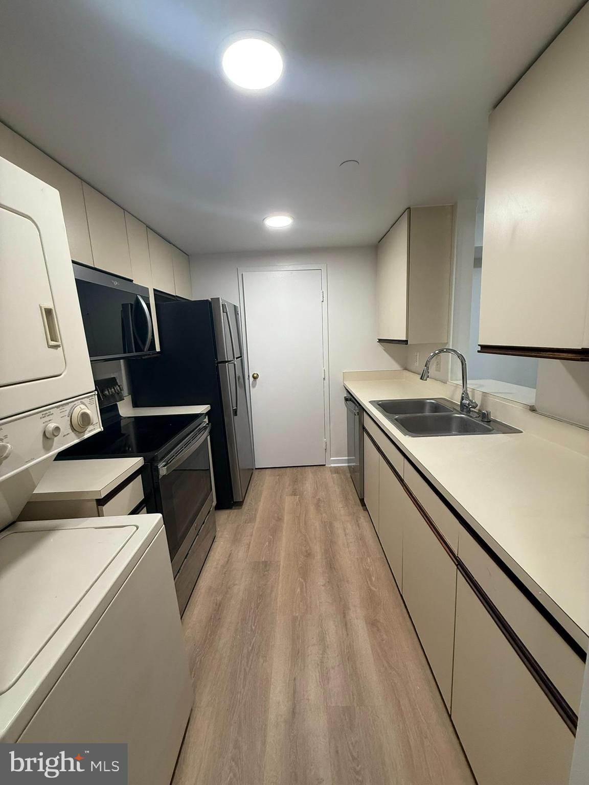 1530 KEY BOULEVARD 621