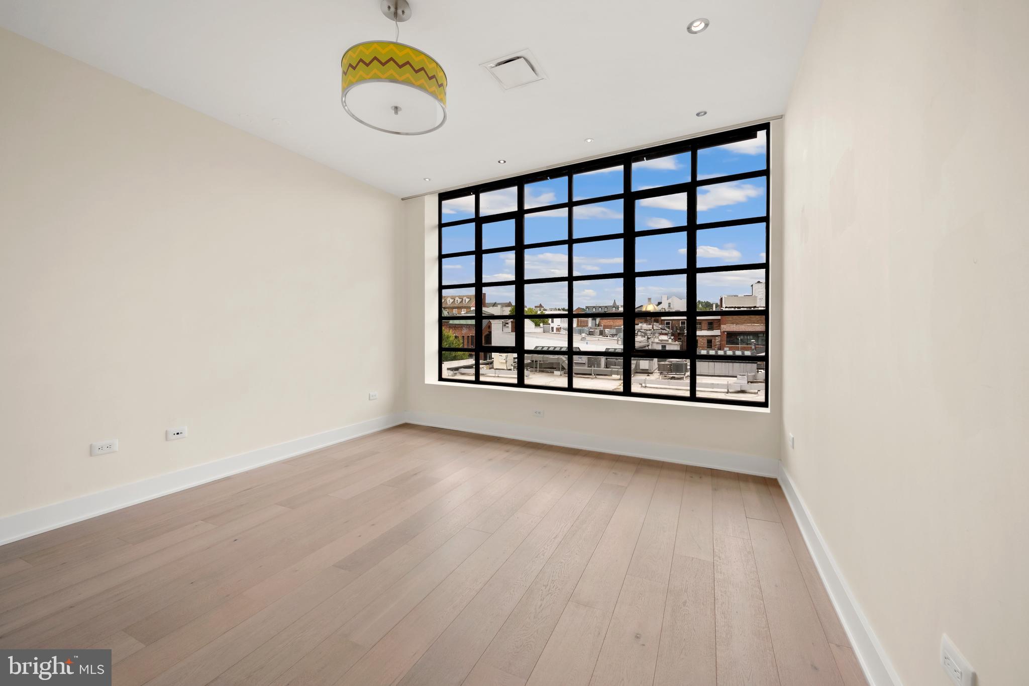 GEORGETOWN - Residential