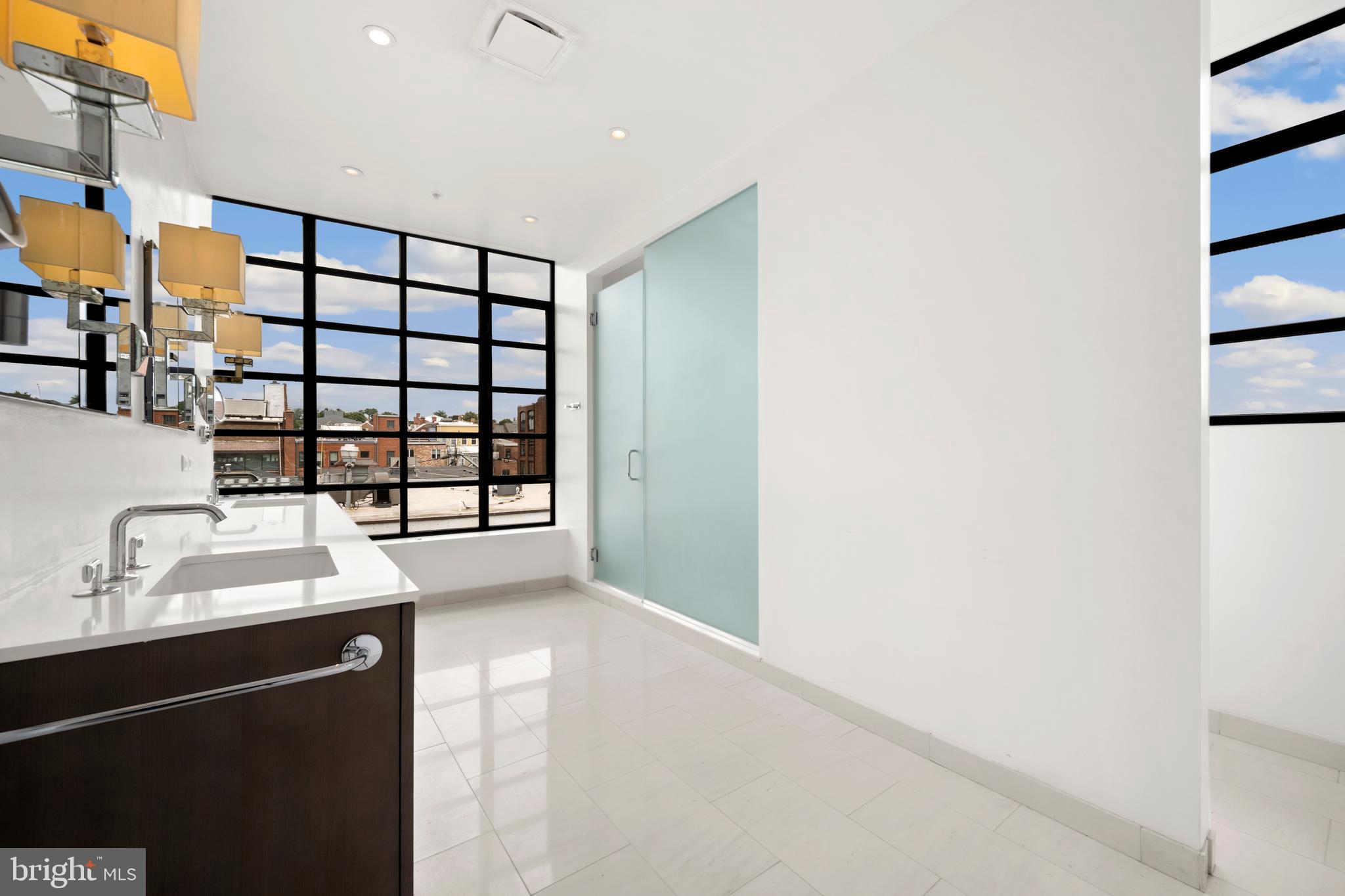 GEORGETOWN - Residential