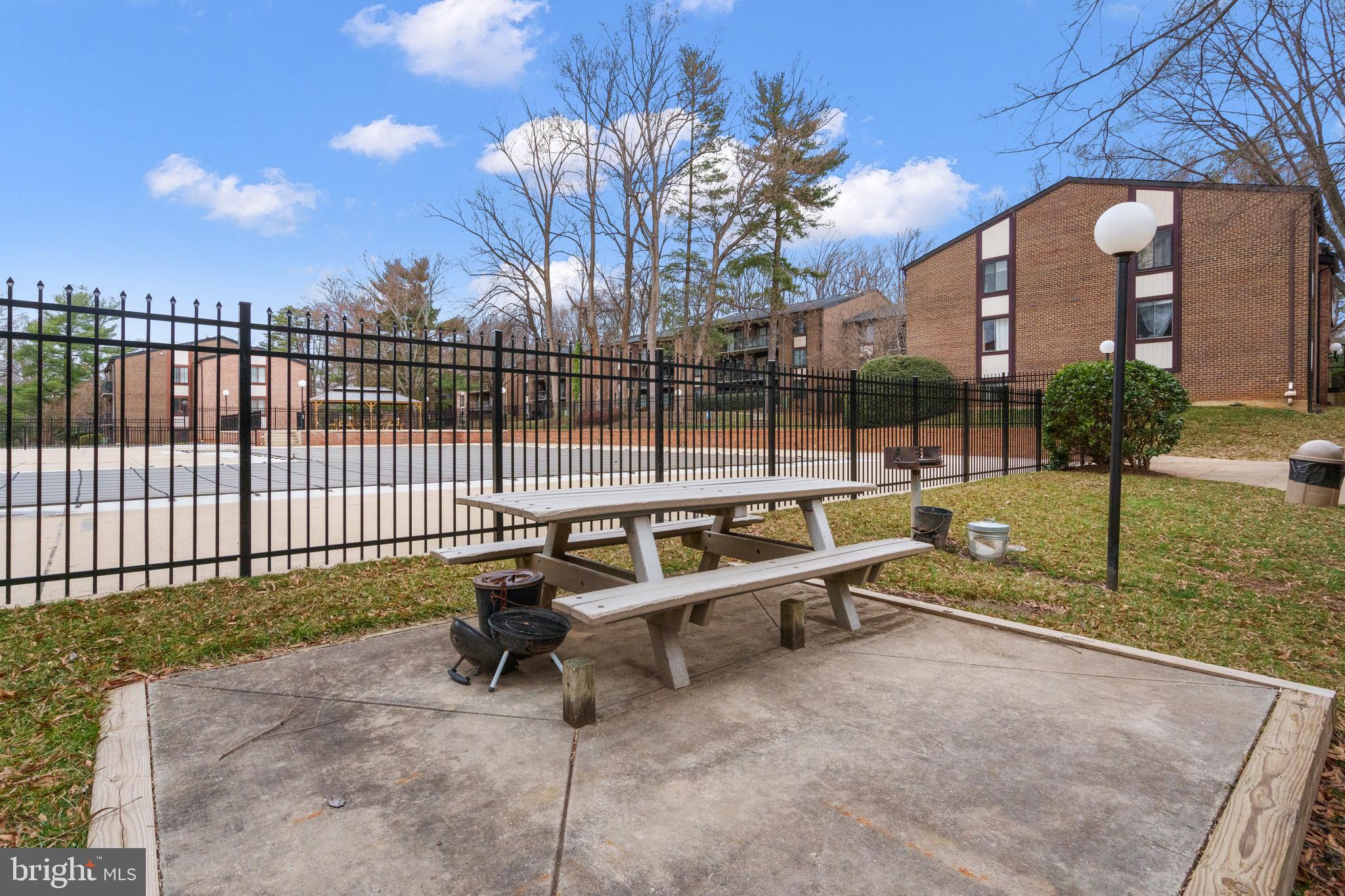 HAWTHORNE VILLAGE - Residential