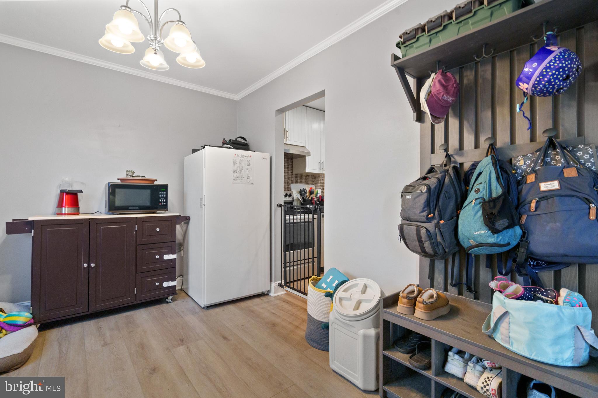 HAWTHORNE VILLAGE - Residential