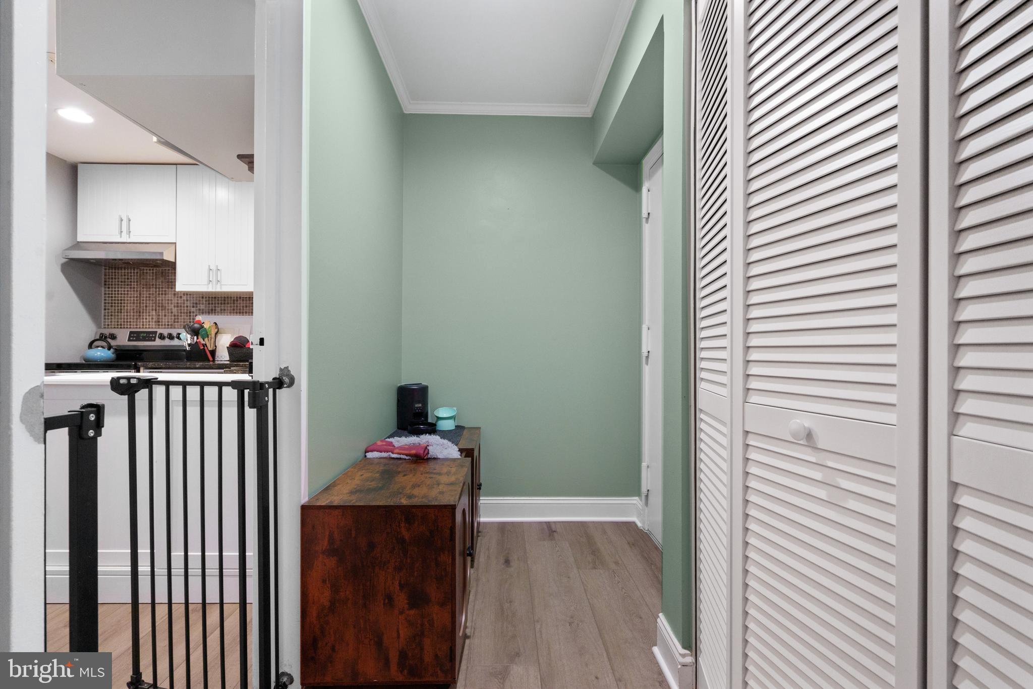 HAWTHORNE VILLAGE - Residential