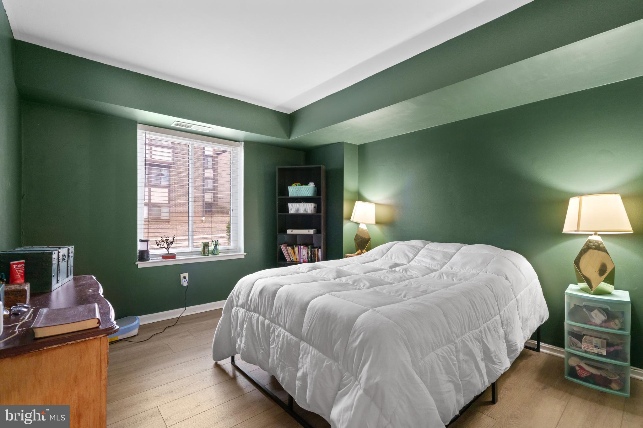 HAWTHORNE VILLAGE - Residential