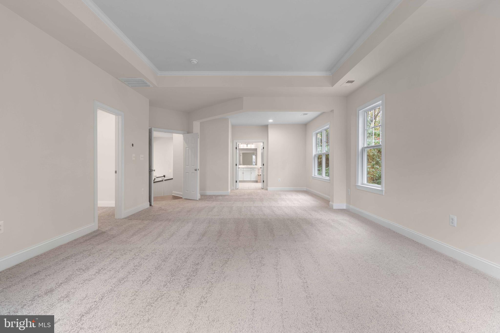 LEEHIGH VILLAGE - Residential