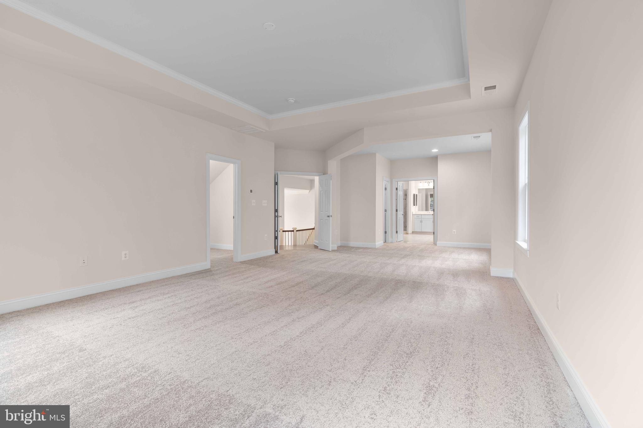 LEEHIGH VILLAGE - Residential