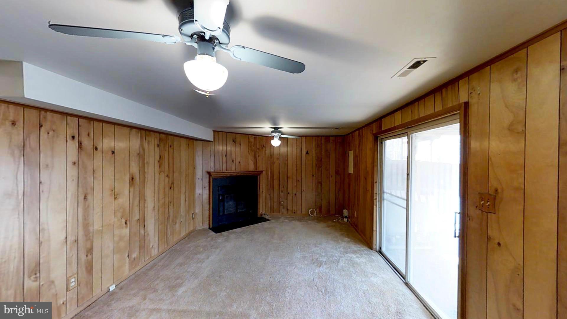 GLEN COVE - Residential