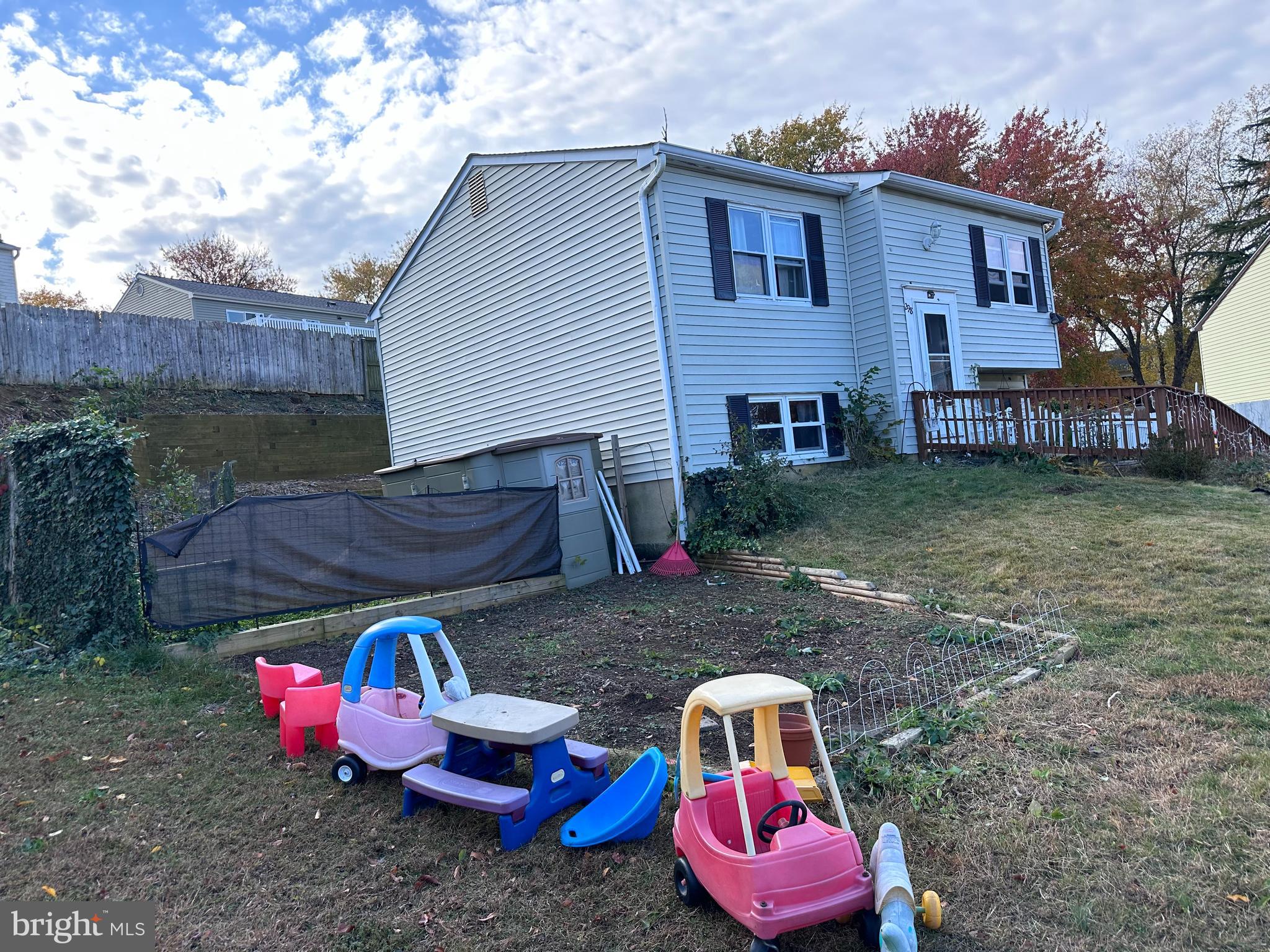 HIDDEN RIDGE - Residential