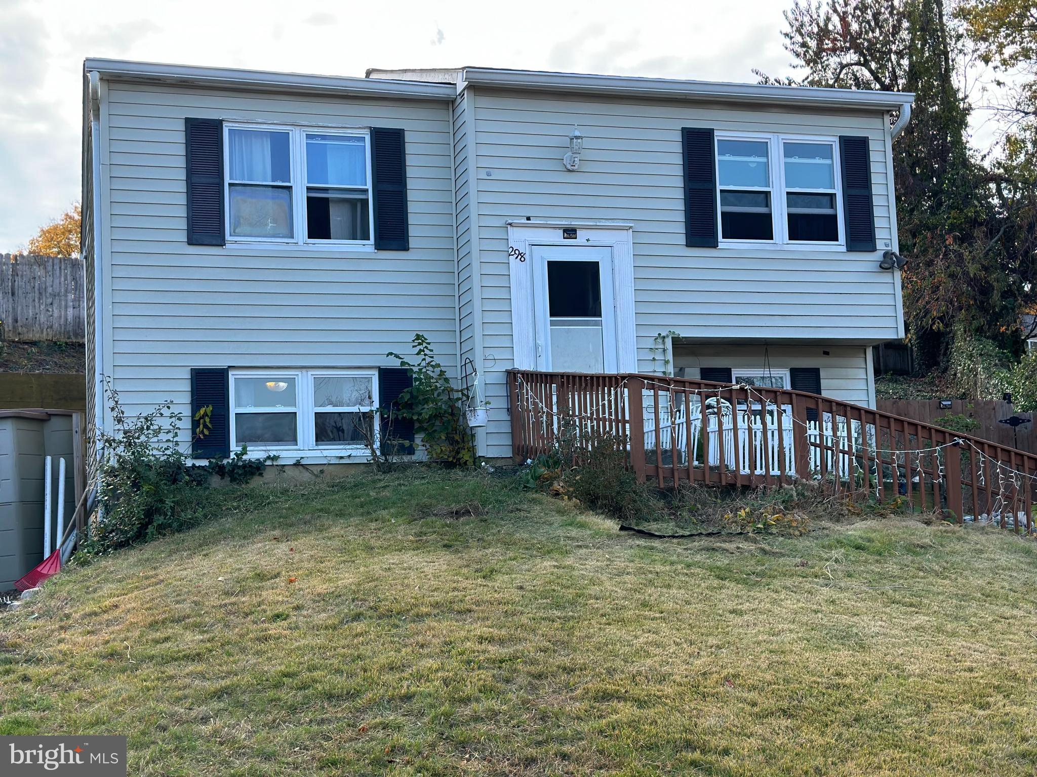 HIDDEN RIDGE - Residential