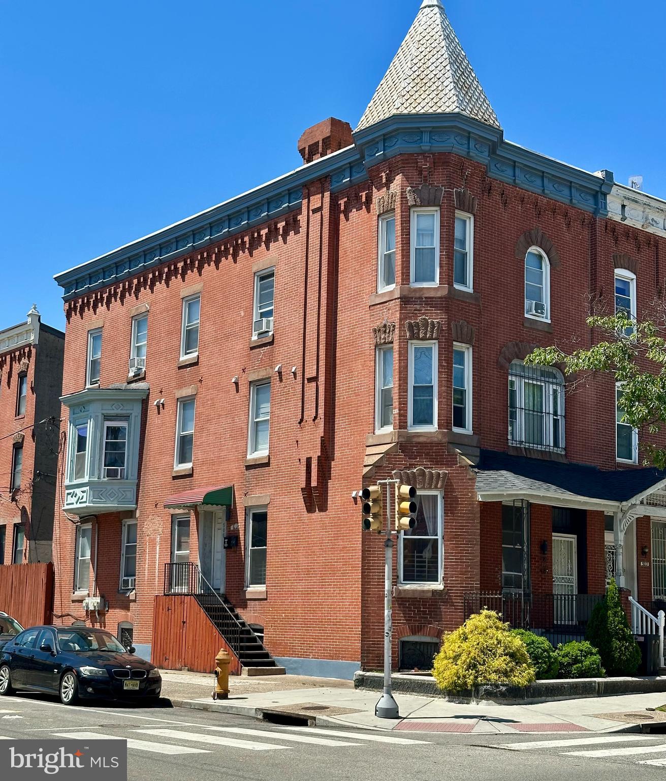 POWELTON VILLAGE - Residential Income