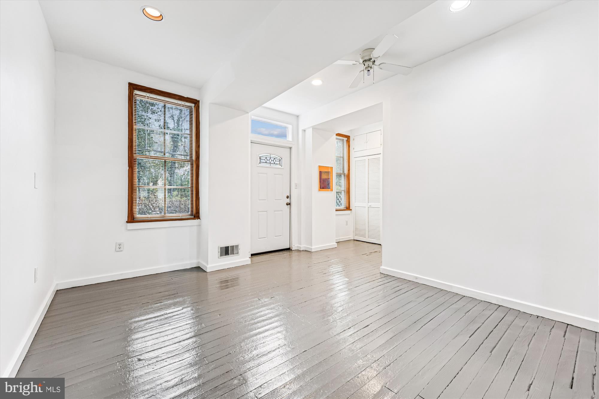 BARNESVILLE OUTSIDE - Residential