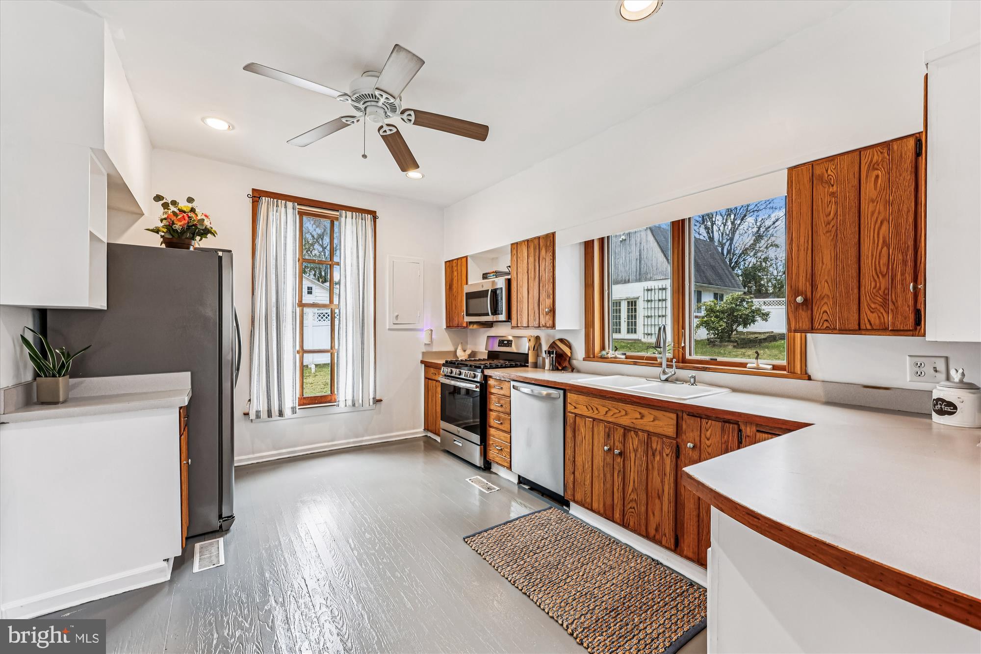 BARNESVILLE OUTSIDE - Residential