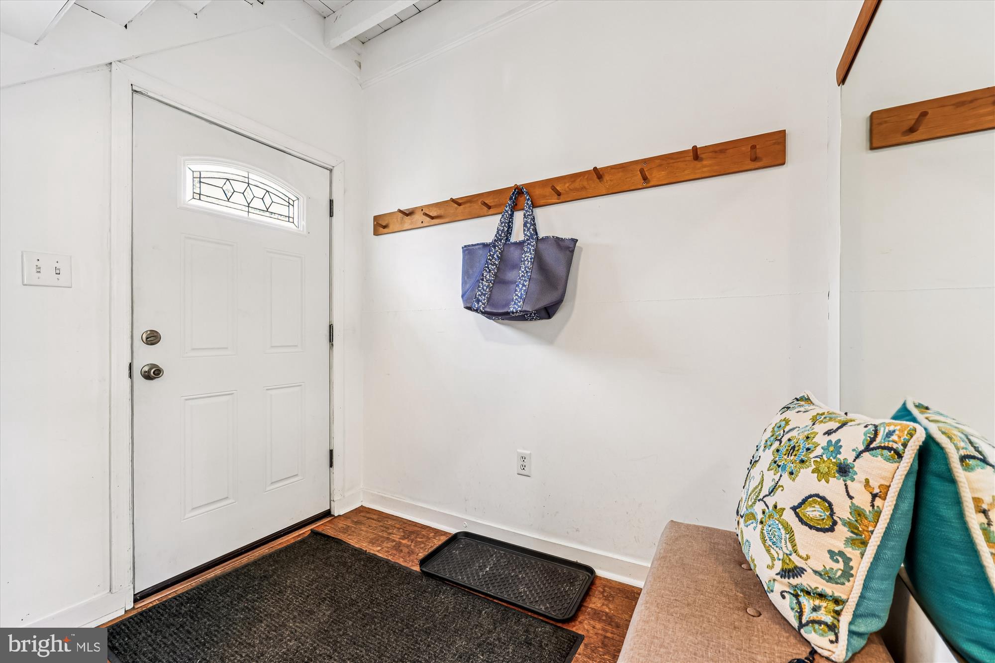 BARNESVILLE OUTSIDE - Residential