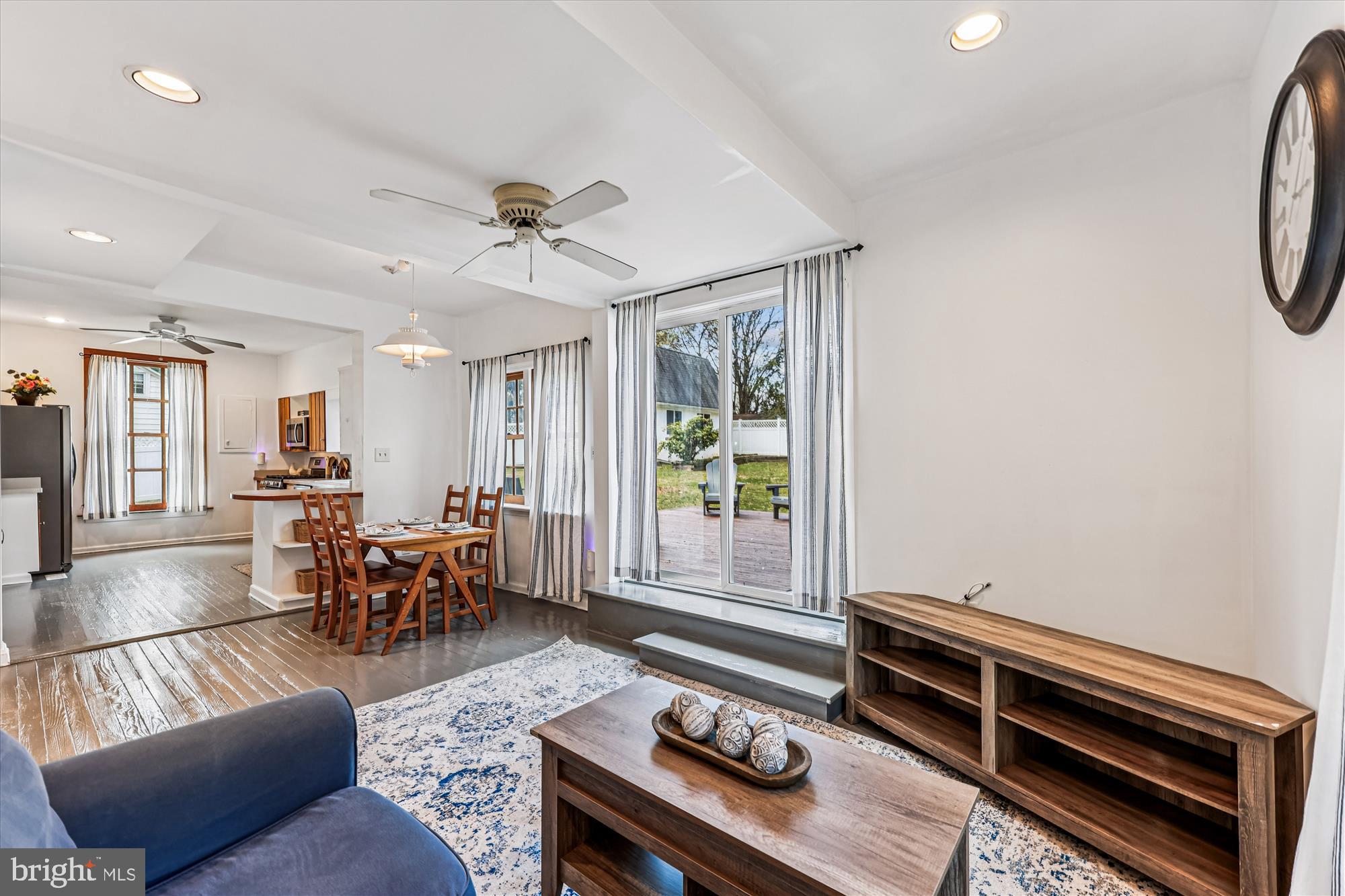 BARNESVILLE OUTSIDE - Residential