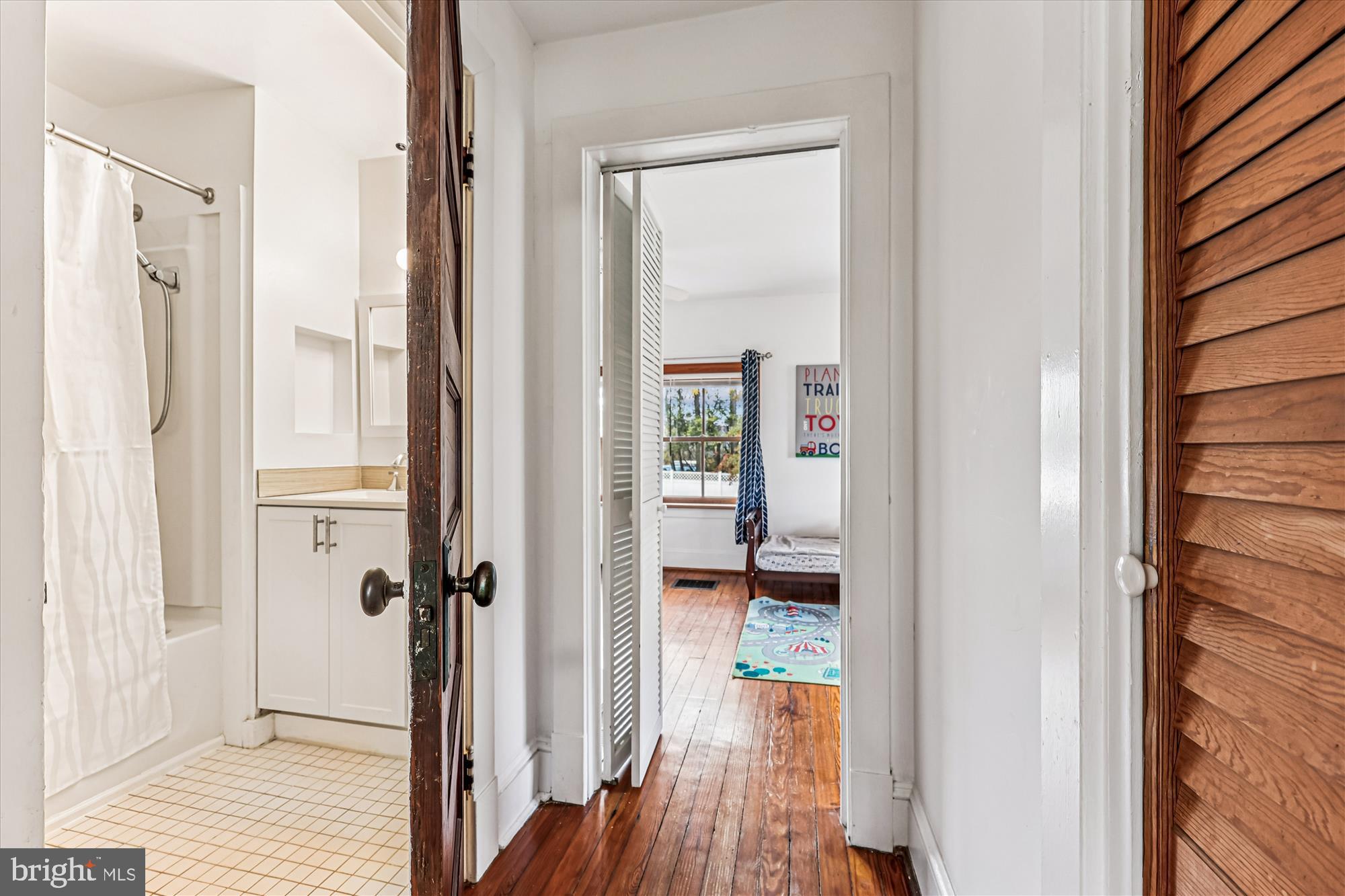 BARNESVILLE OUTSIDE - Residential