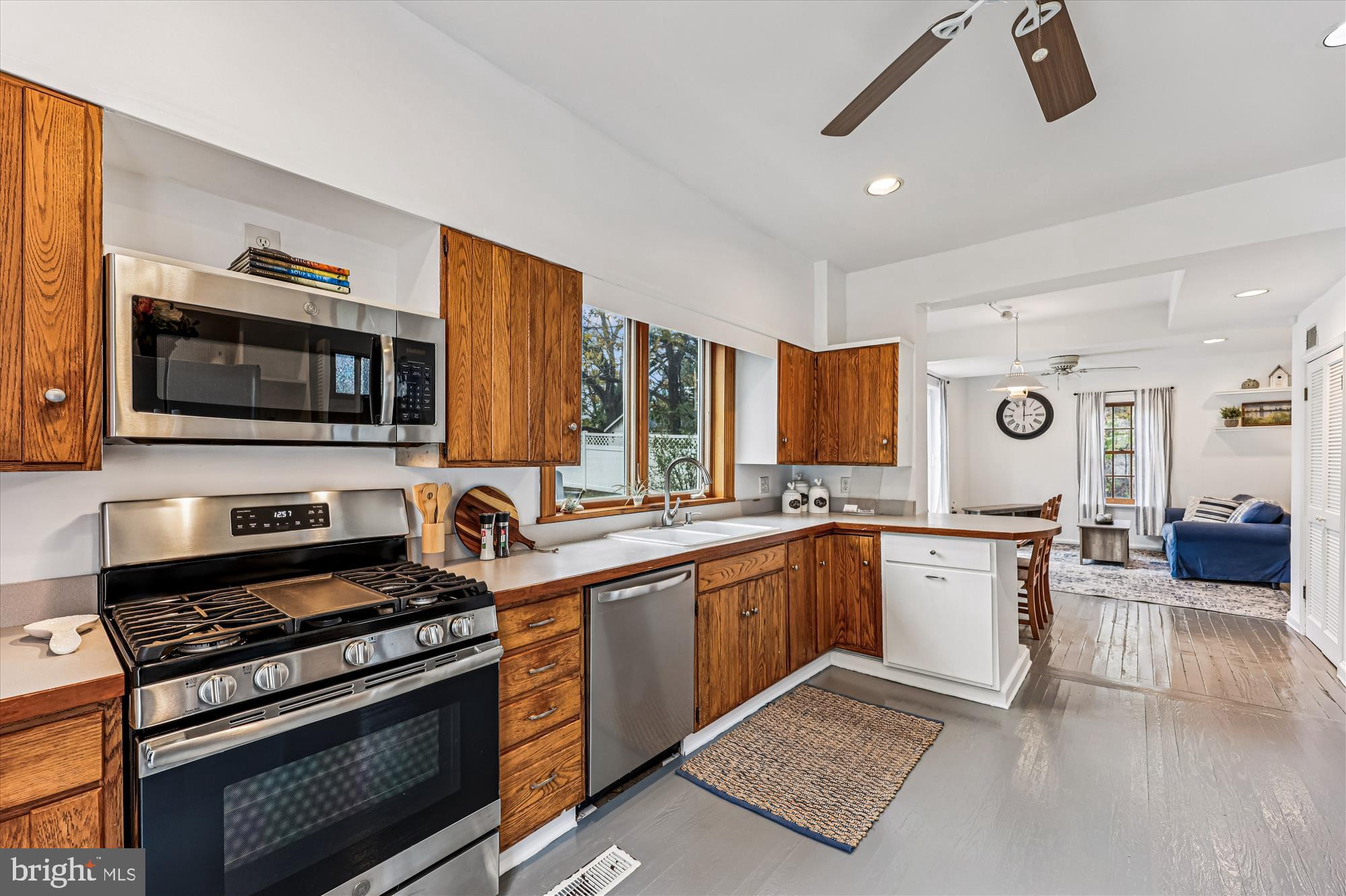 BARNESVILLE OUTSIDE - Residential