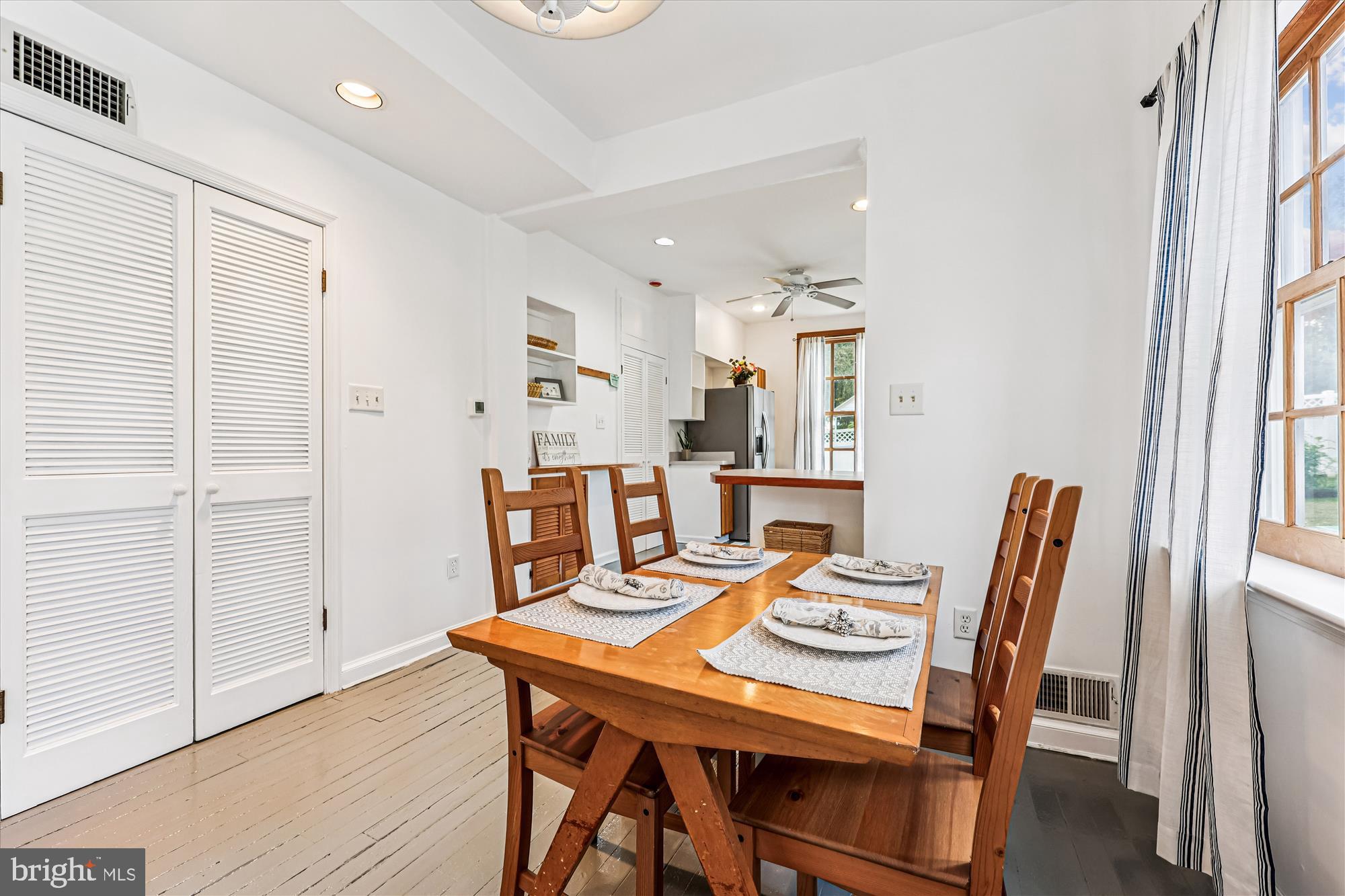 BARNESVILLE OUTSIDE - Residential