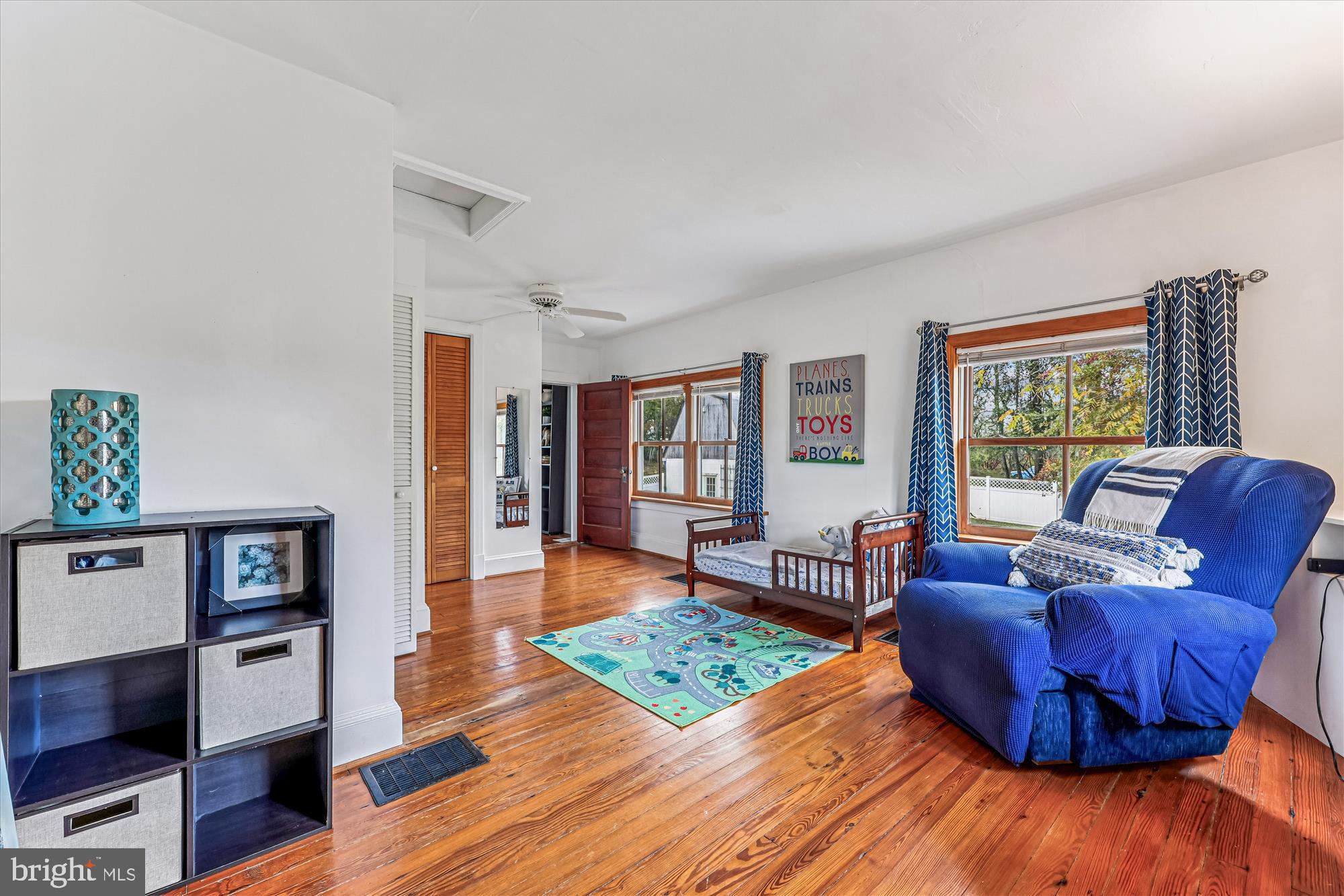 BARNESVILLE OUTSIDE - Residential