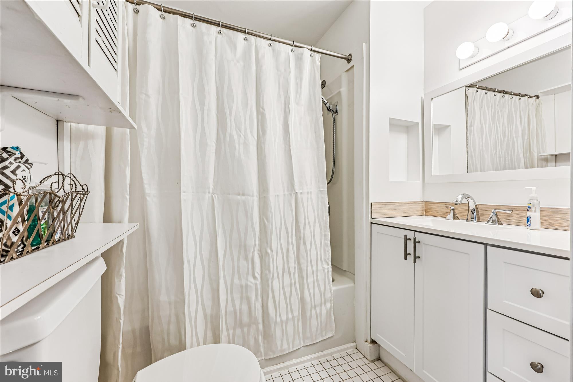 BARNESVILLE OUTSIDE - Residential