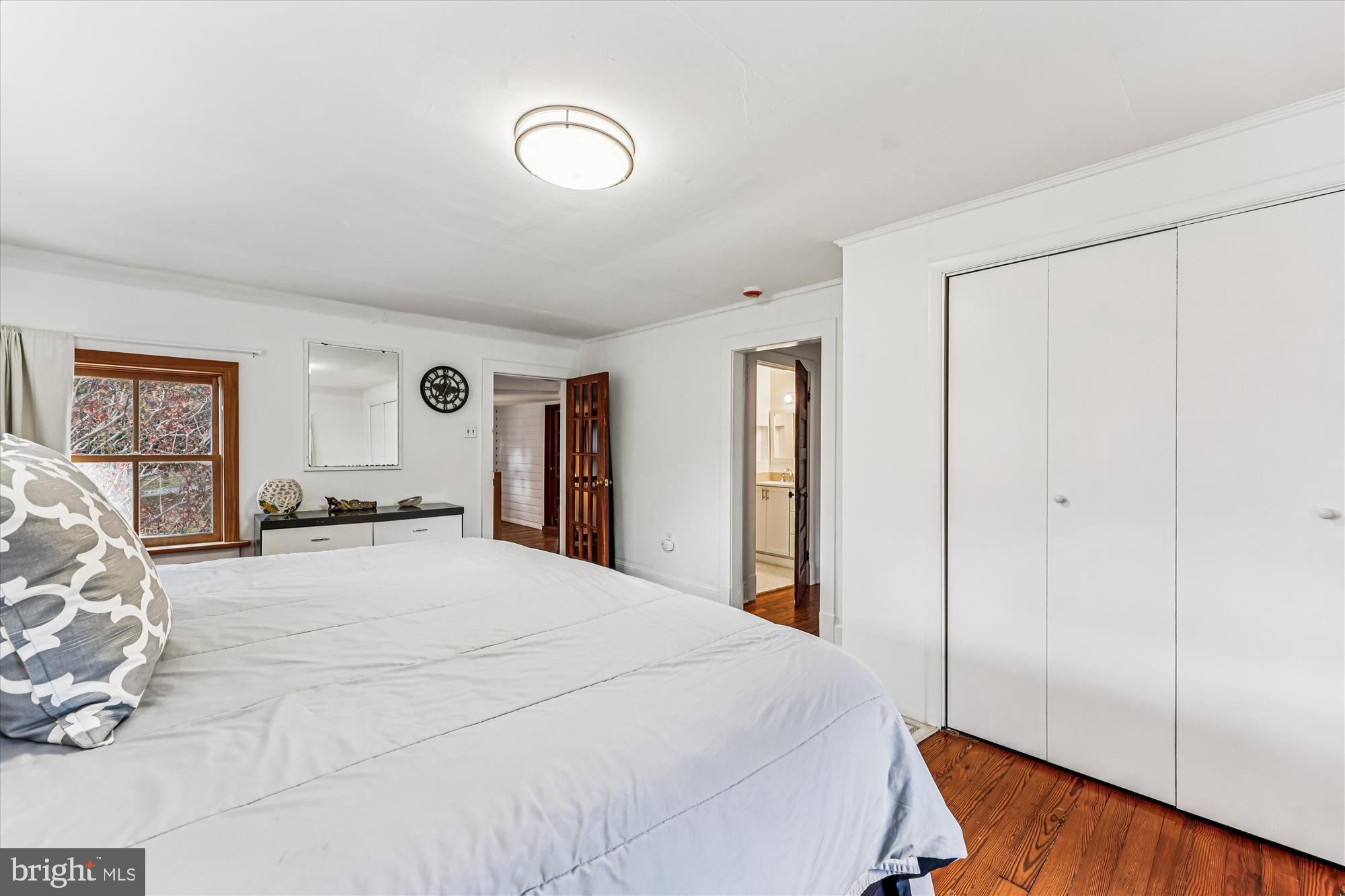 BARNESVILLE OUTSIDE - Residential