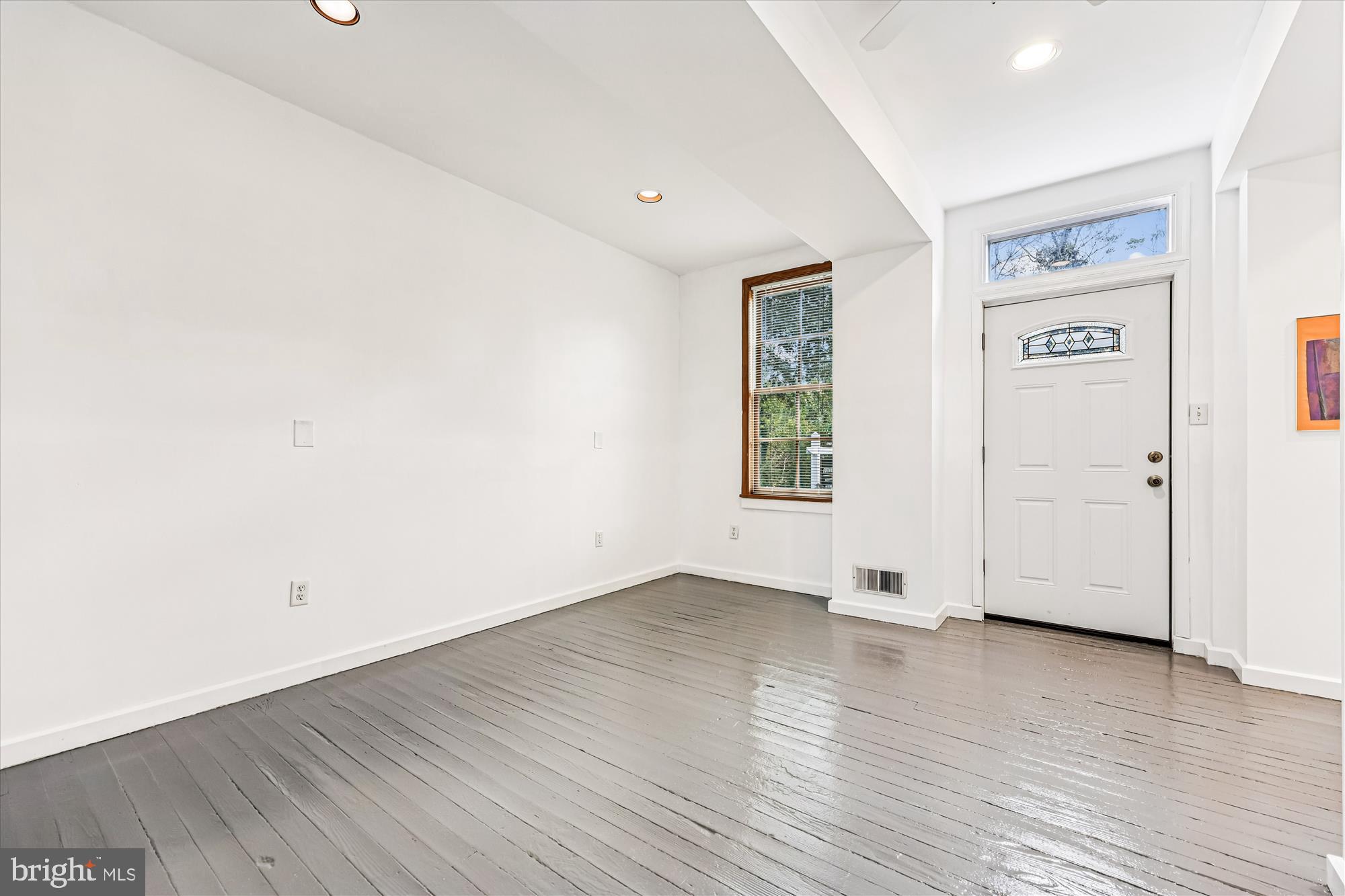 BARNESVILLE OUTSIDE - Residential