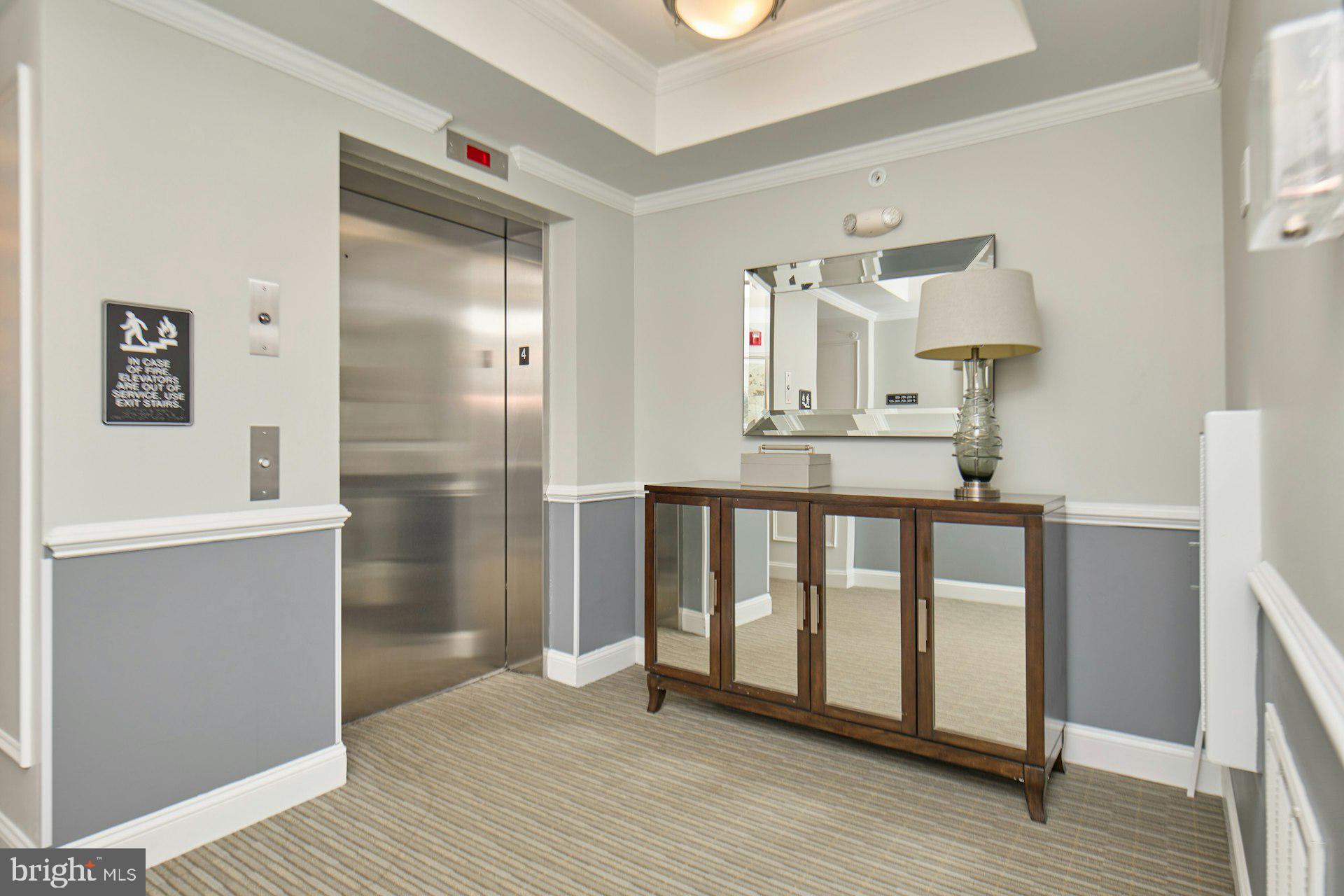 REGENCY AT ASHBURN - Residential