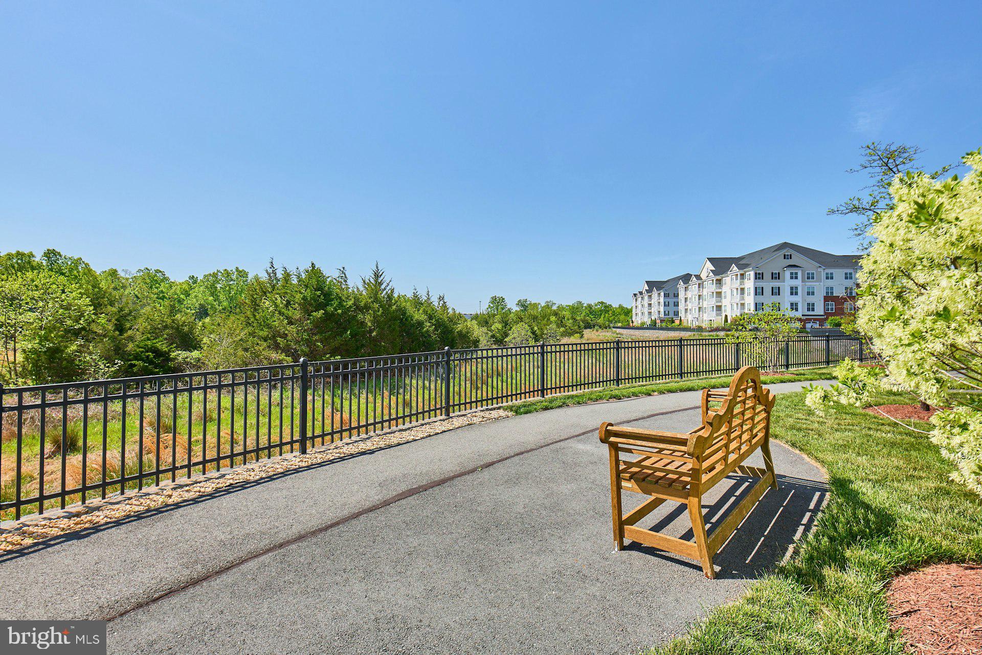 REGENCY AT ASHBURN - Residential