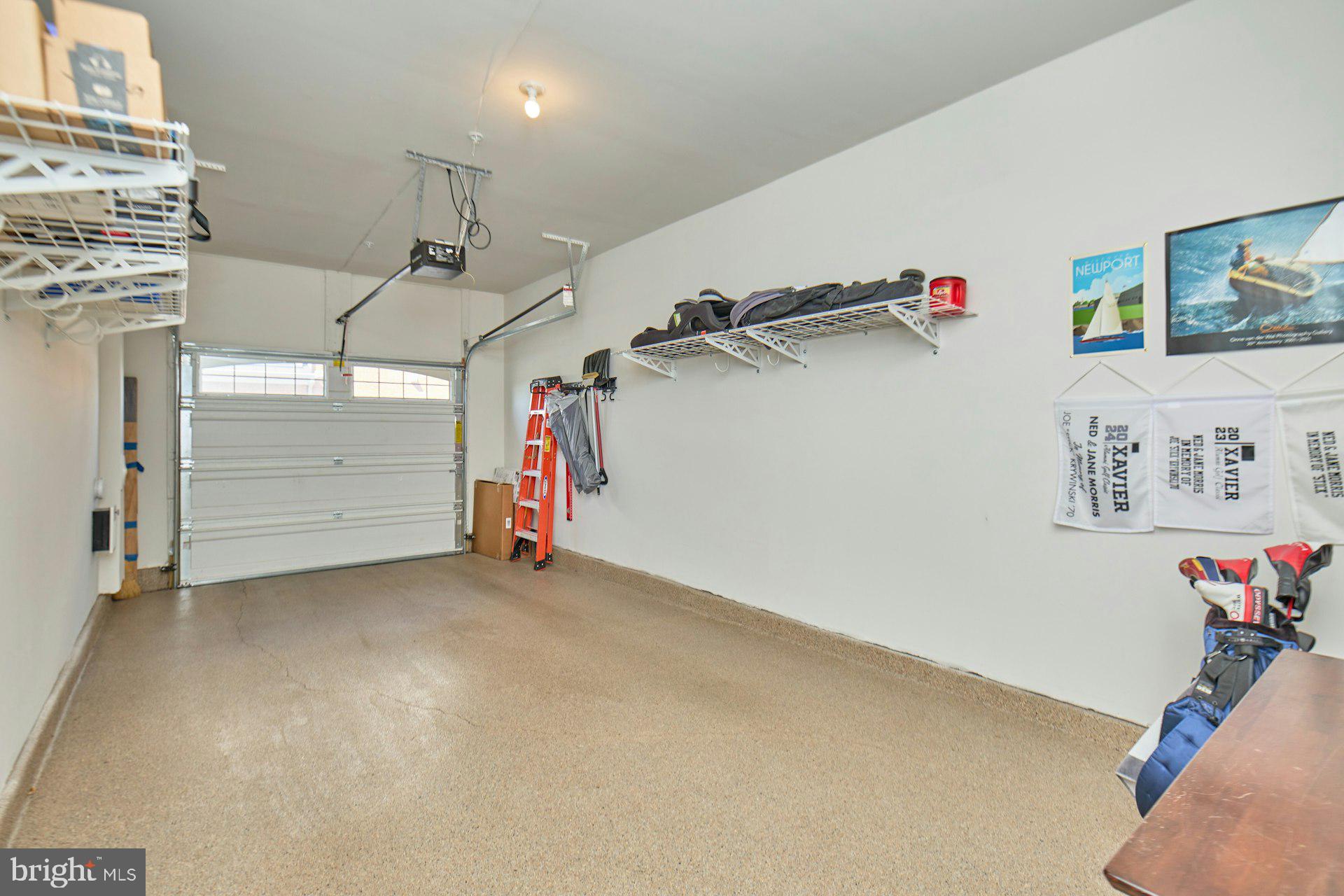 REGENCY AT ASHBURN - Residential