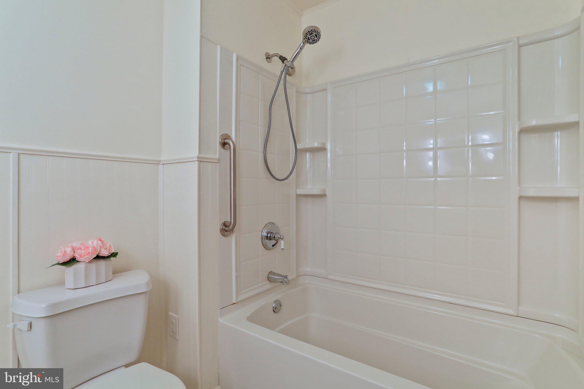 WOODBRIER MANOR - Residential