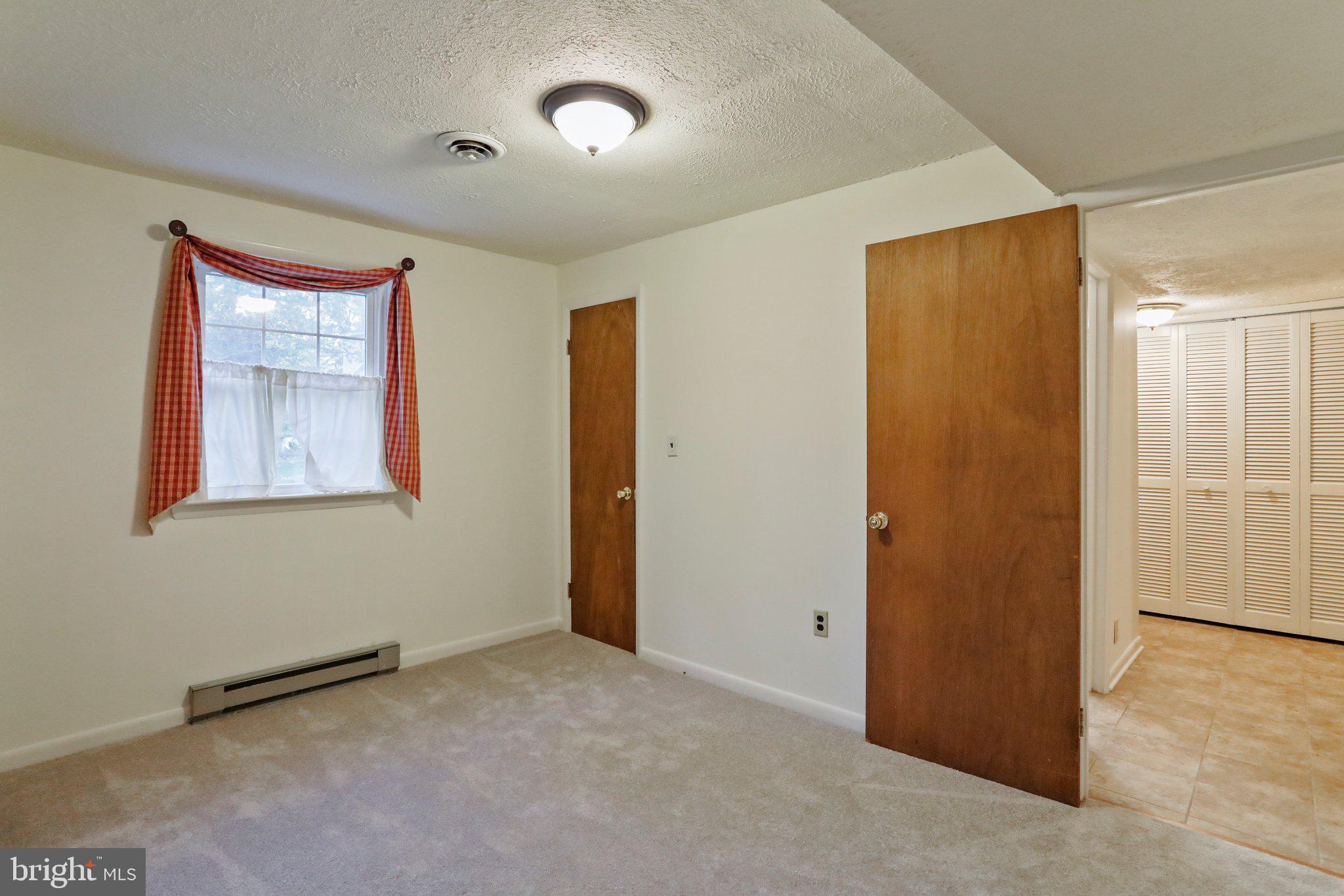 WOODBRIER MANOR - Residential