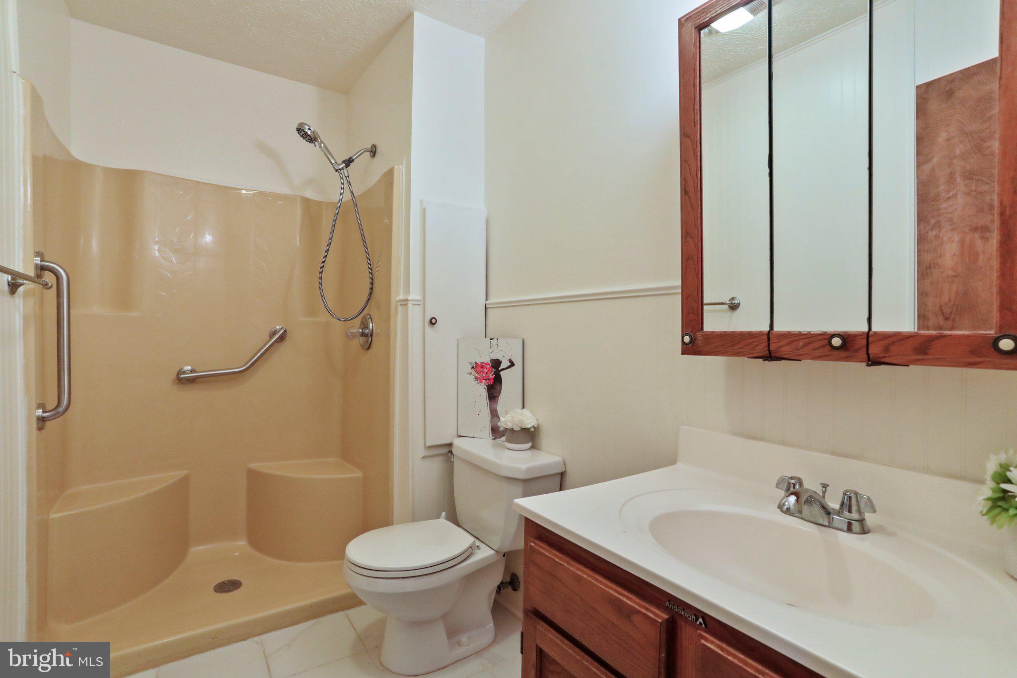 WOODBRIER MANOR - Residential