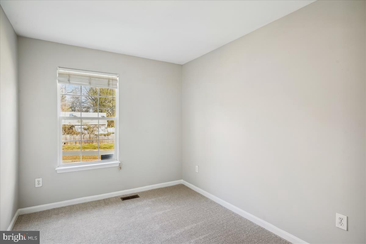 BROWNS - Residential Lease