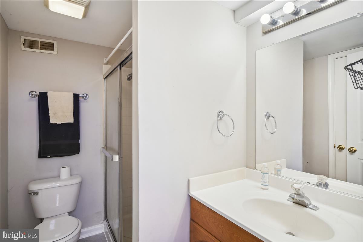 BROWNS - Residential Lease