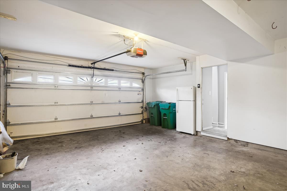 BROWNS - Residential Lease