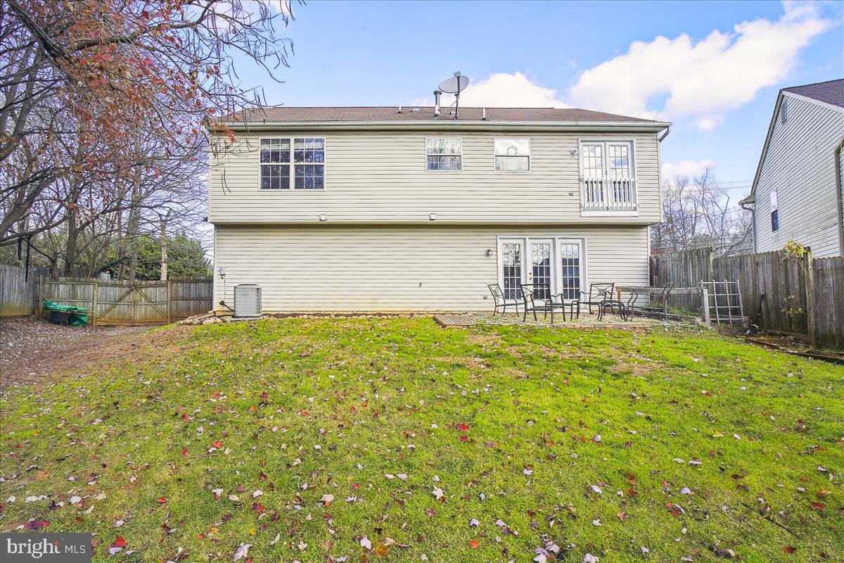 BROWNS - Residential Lease