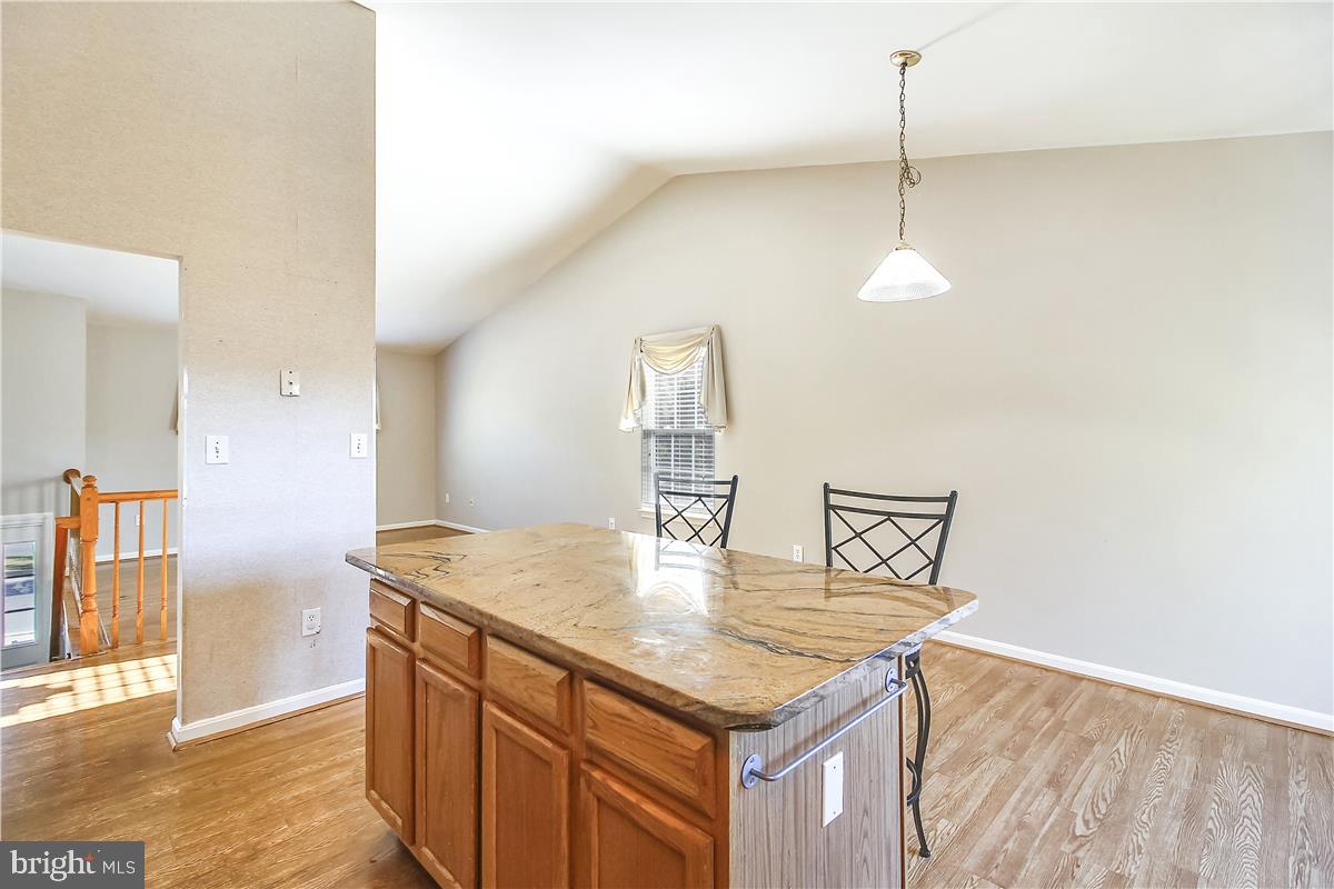 BROWNS - Residential Lease