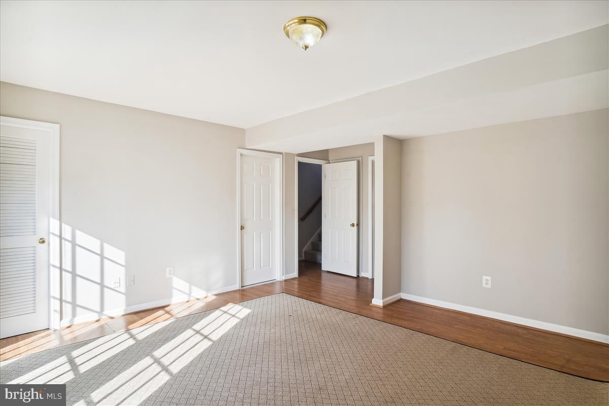 BROWNS - Residential Lease