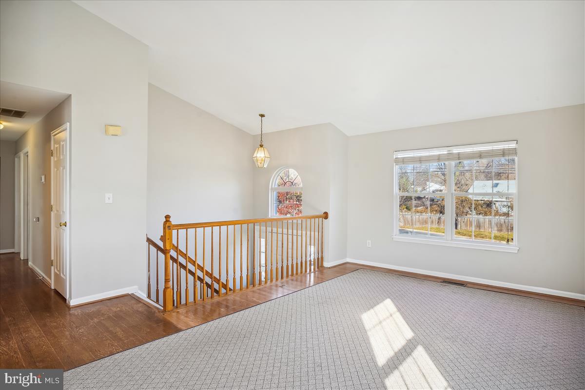 BROWNS - Residential Lease