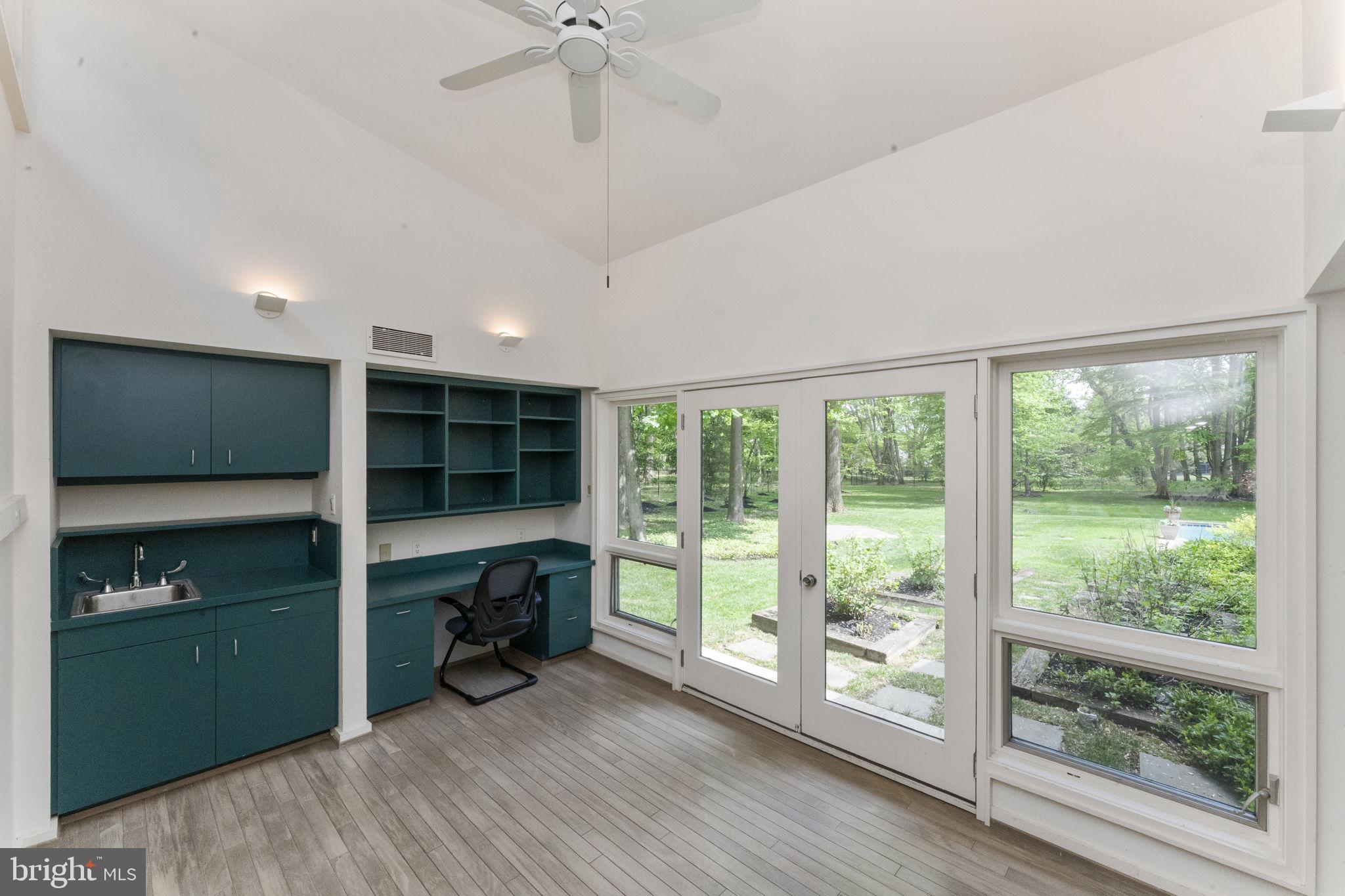 BRYN MAWR - Residential