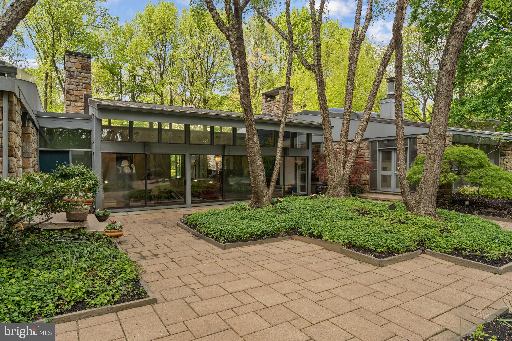 BRYN MAWR - Residential