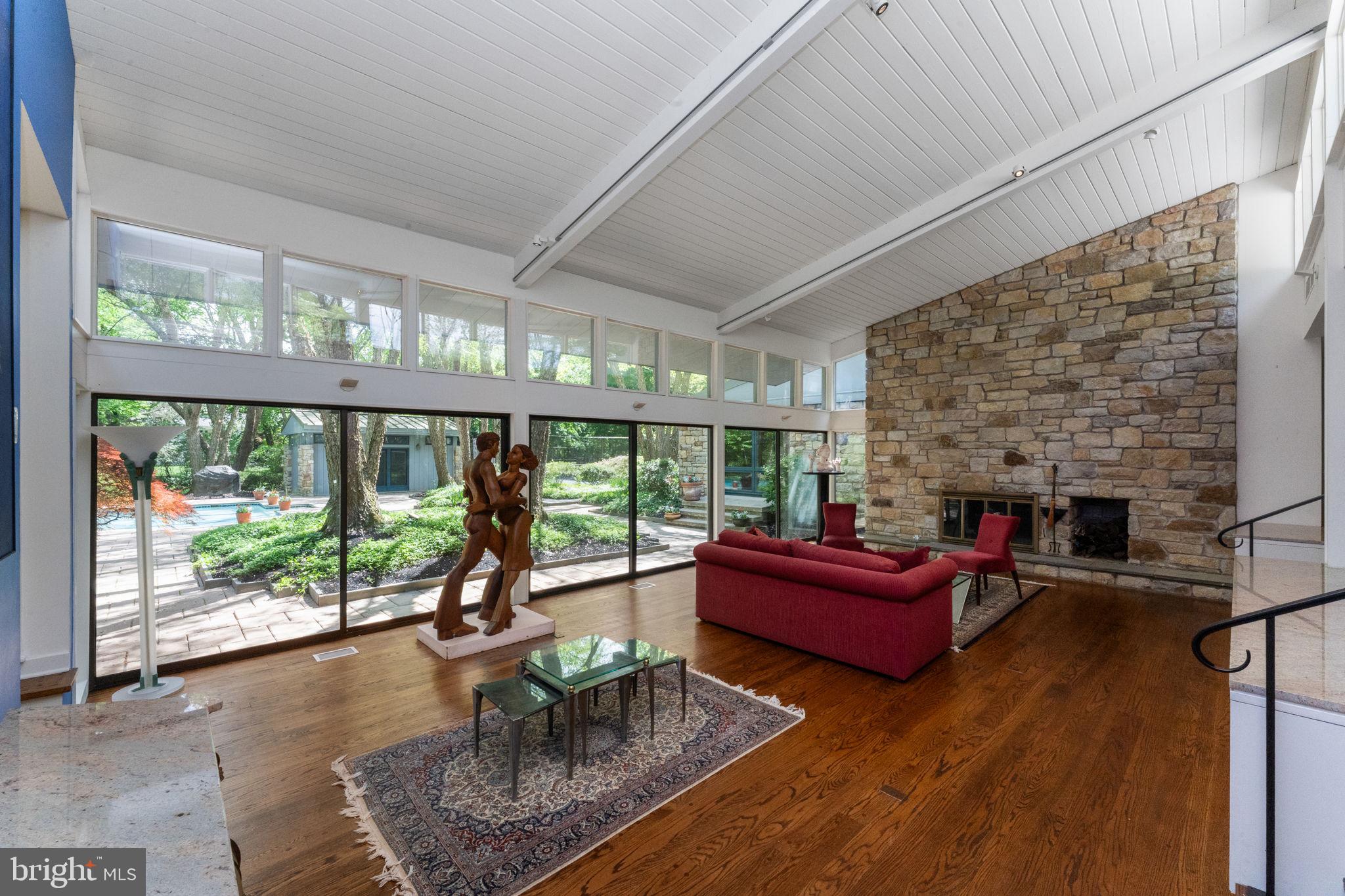 BRYN MAWR - Residential