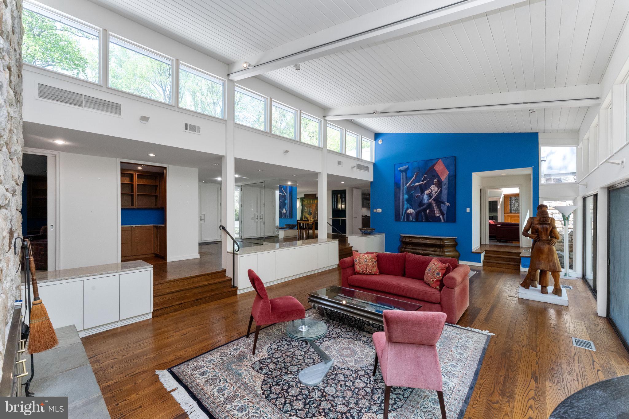 BRYN MAWR - Residential