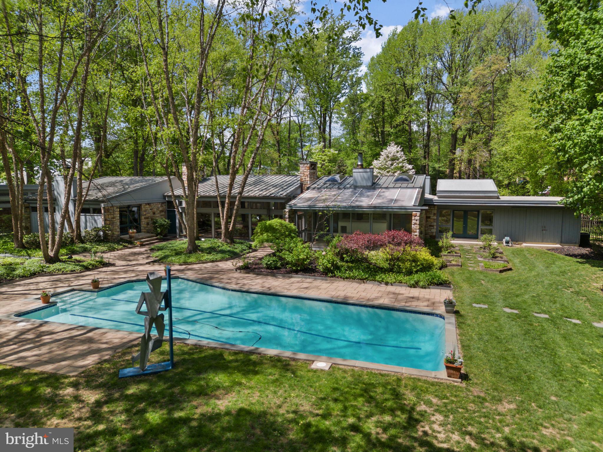 BRYN MAWR - Residential