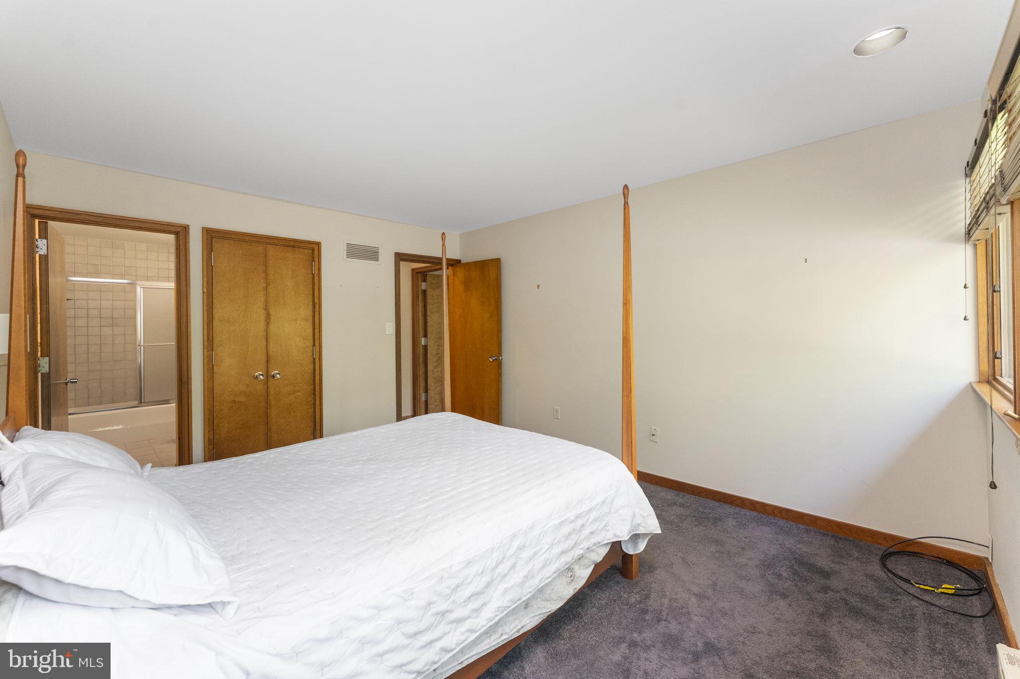 BRYN MAWR - Residential