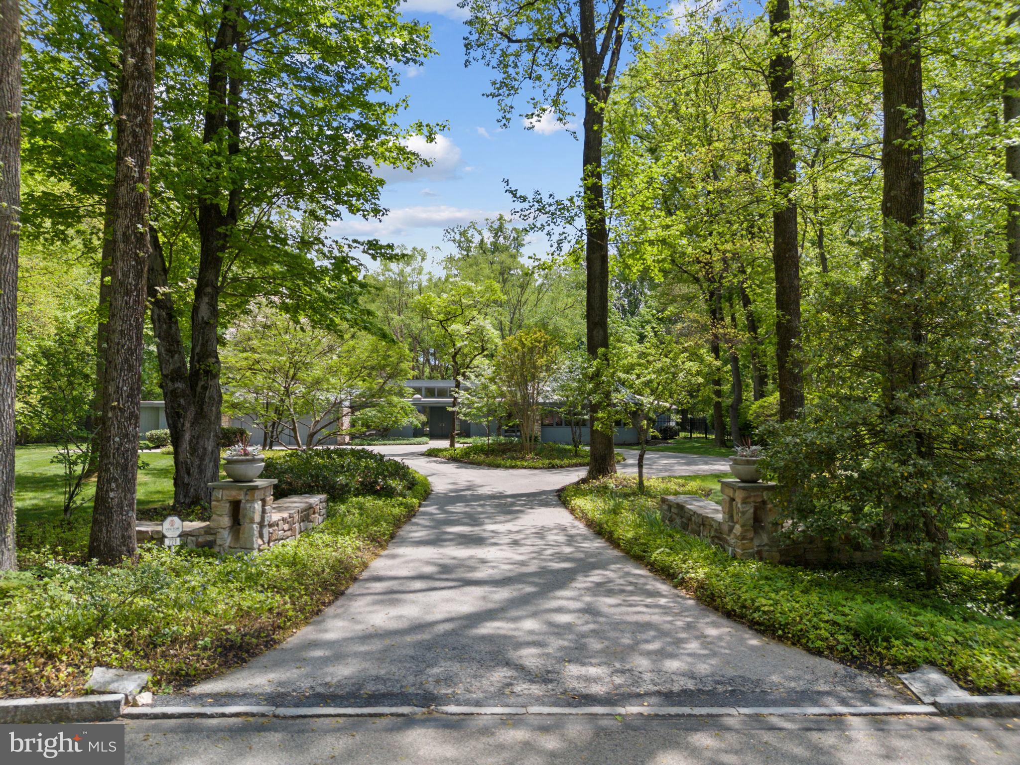BRYN MAWR - Residential