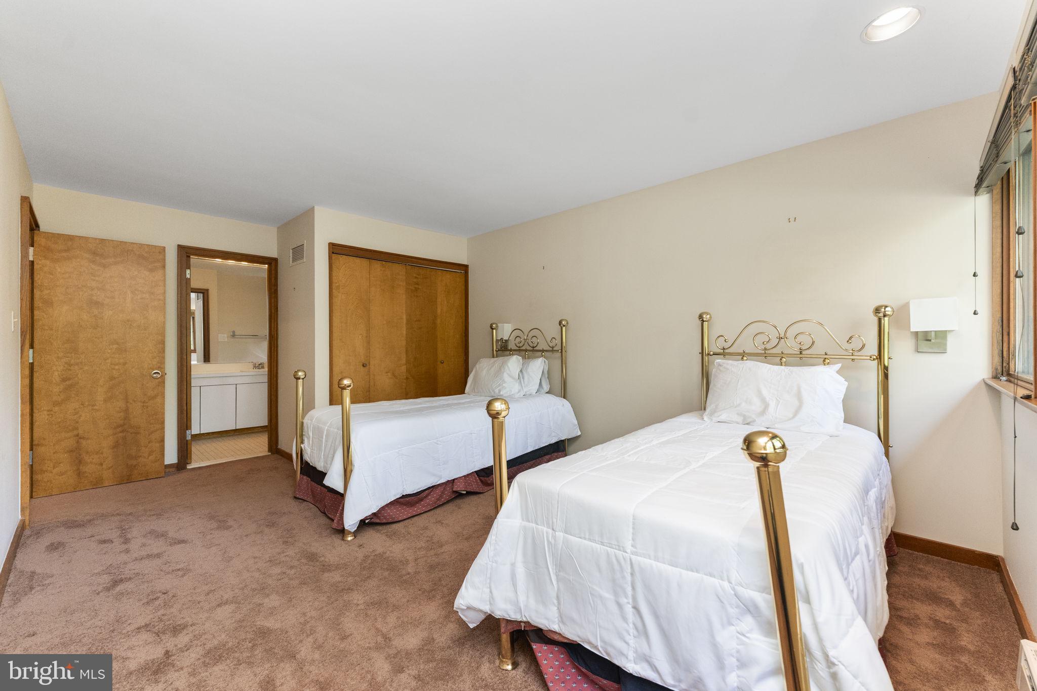 BRYN MAWR - Residential