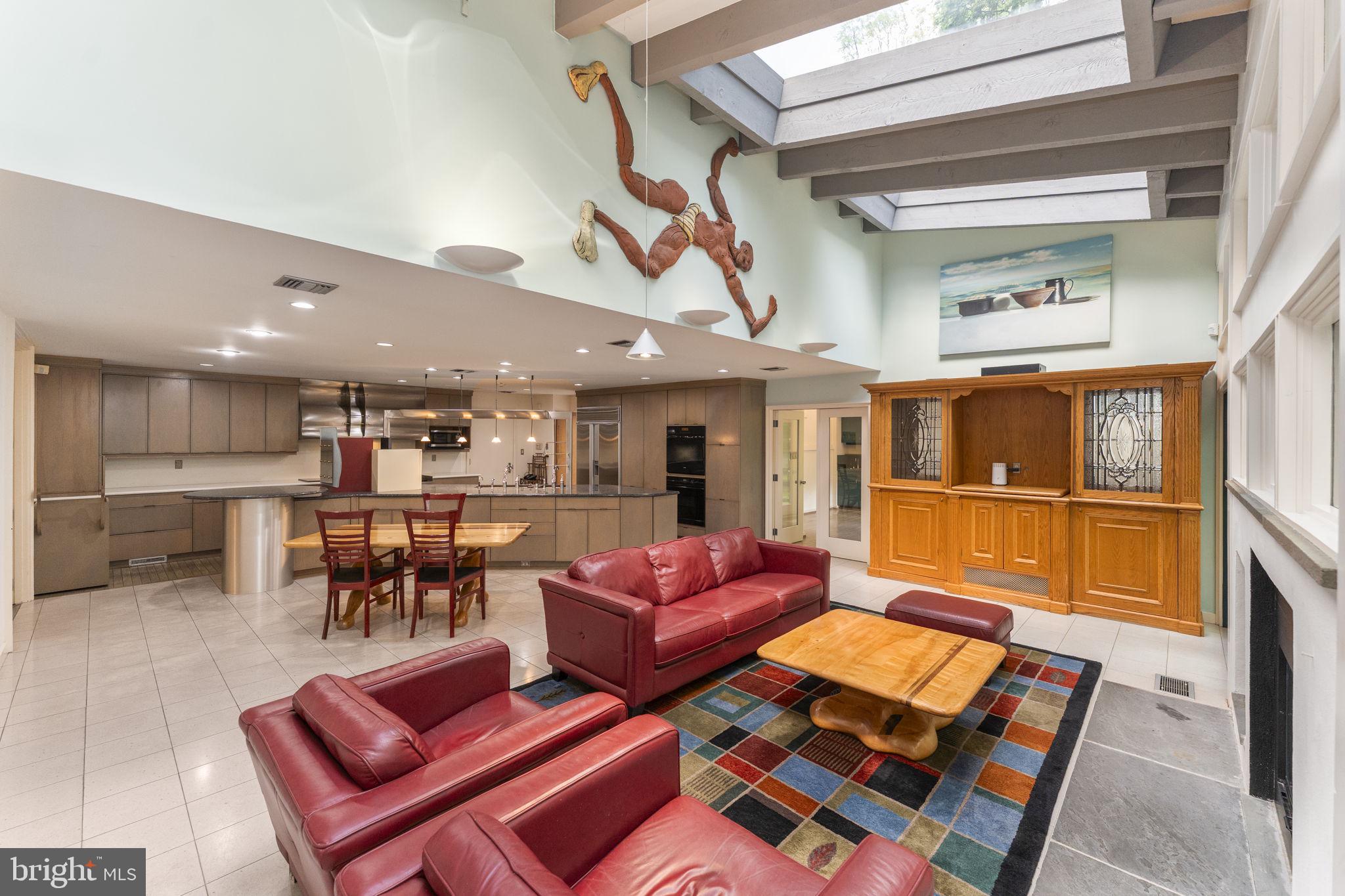 BRYN MAWR - Residential